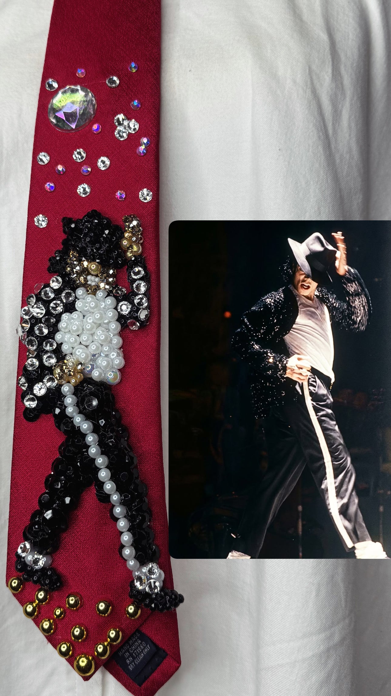 Red Michael Jackson Tapping Hat Walking By Pose To Billie Jean 1989 Tie