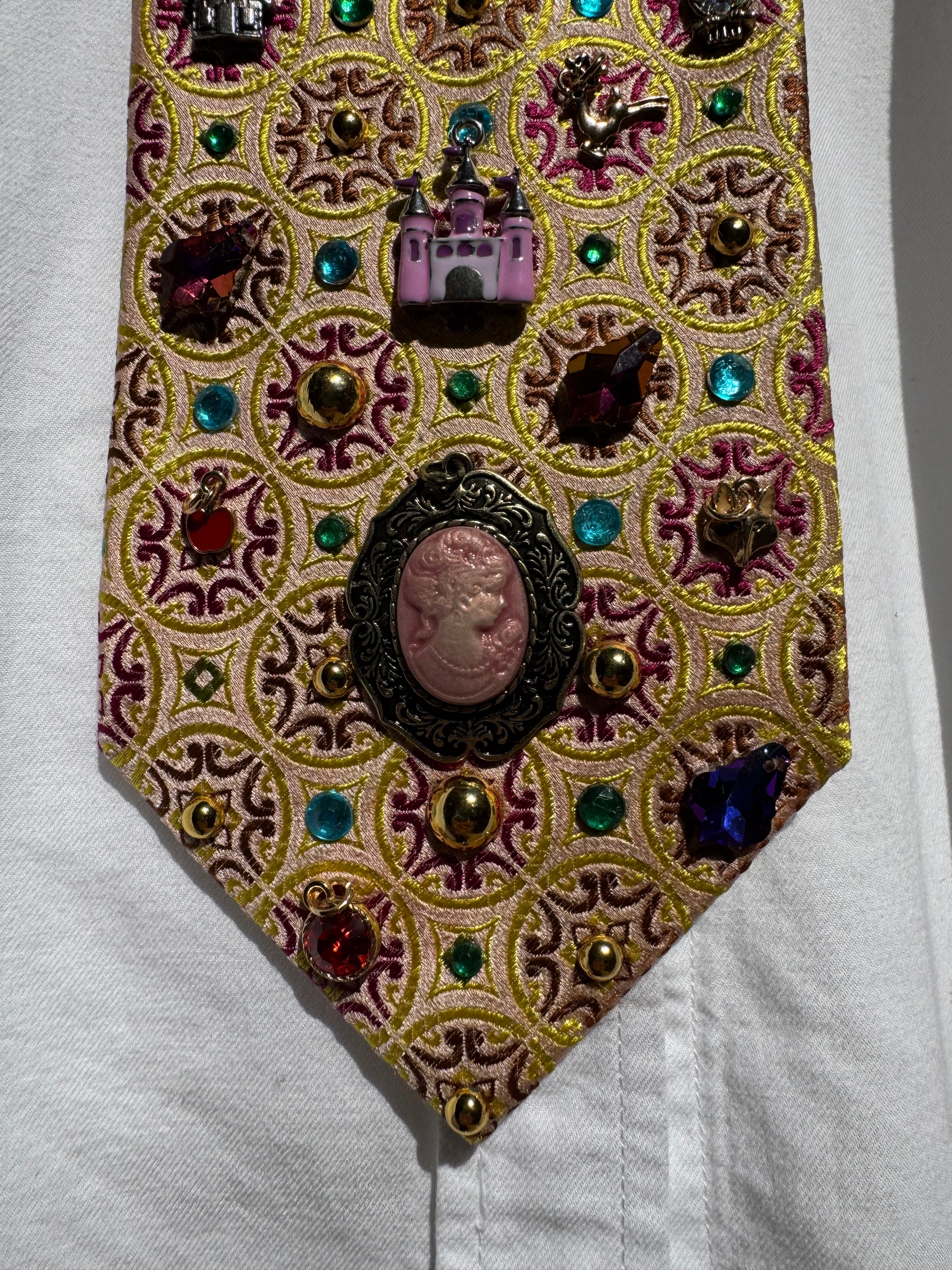 Gold Princess Treasure Box High Class Royalty Tie