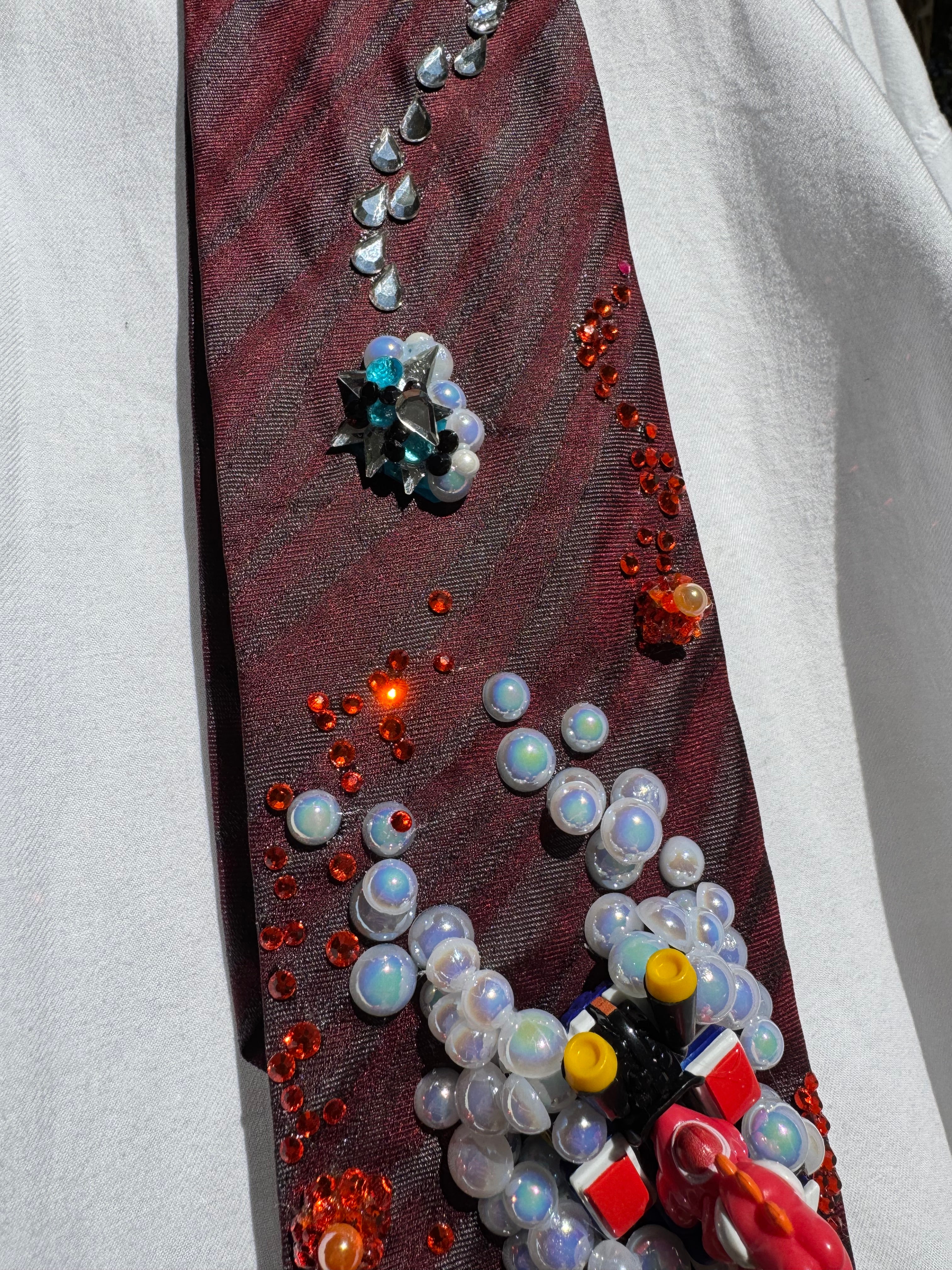 Red Red Yoshi Dodging Fireballs and Blue Shell 200cc Mario Kart Tie