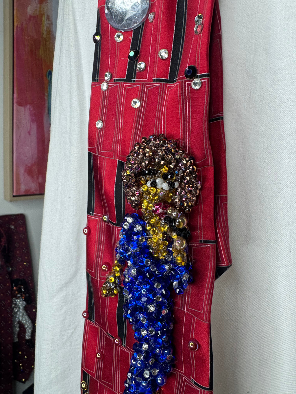 Red Whitney Houston in Full Shiny Blue Dress & Crystal High Heels Singing Live Tie