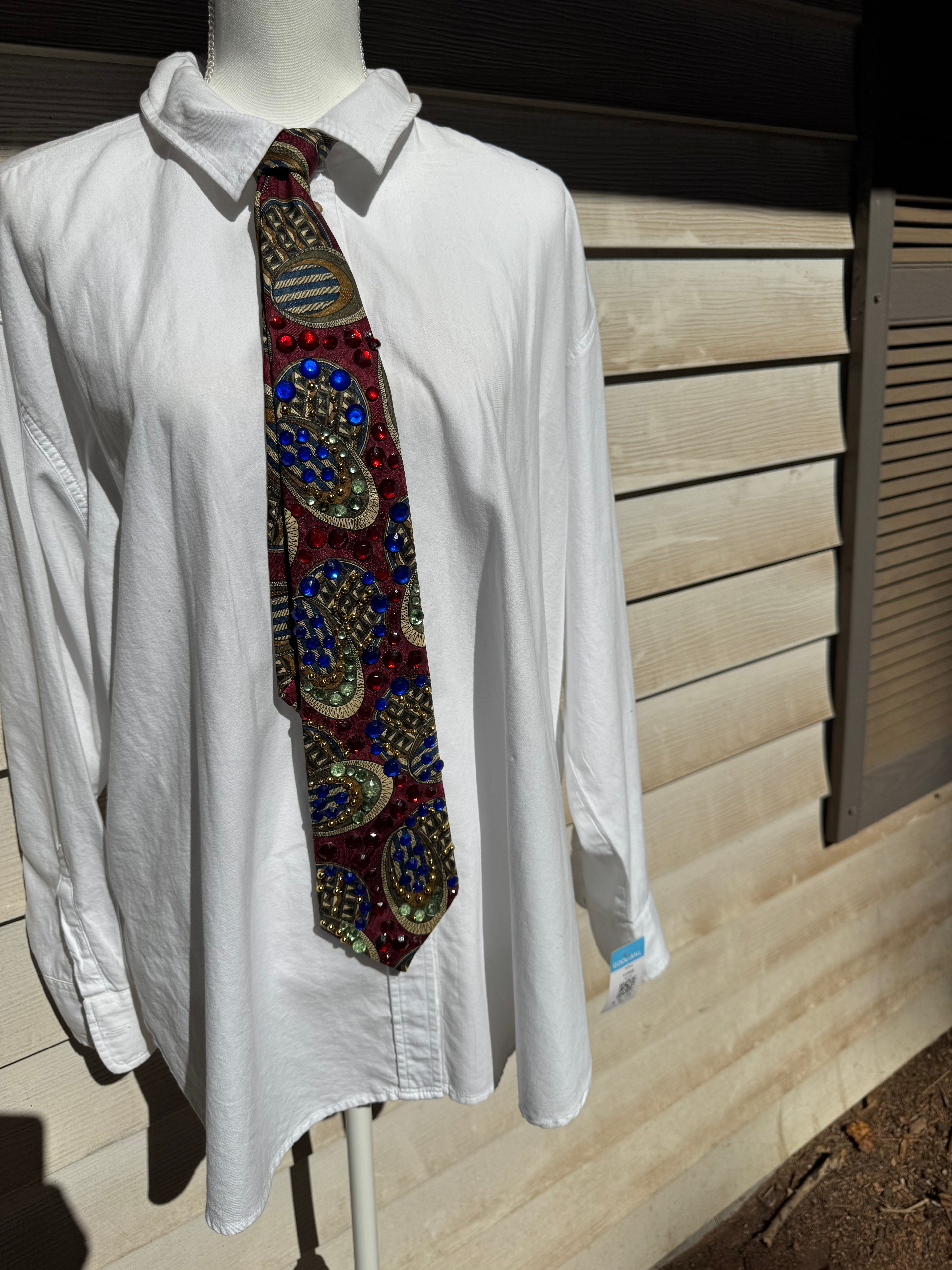Red Futuristic Oval Bowling Royalty Tie