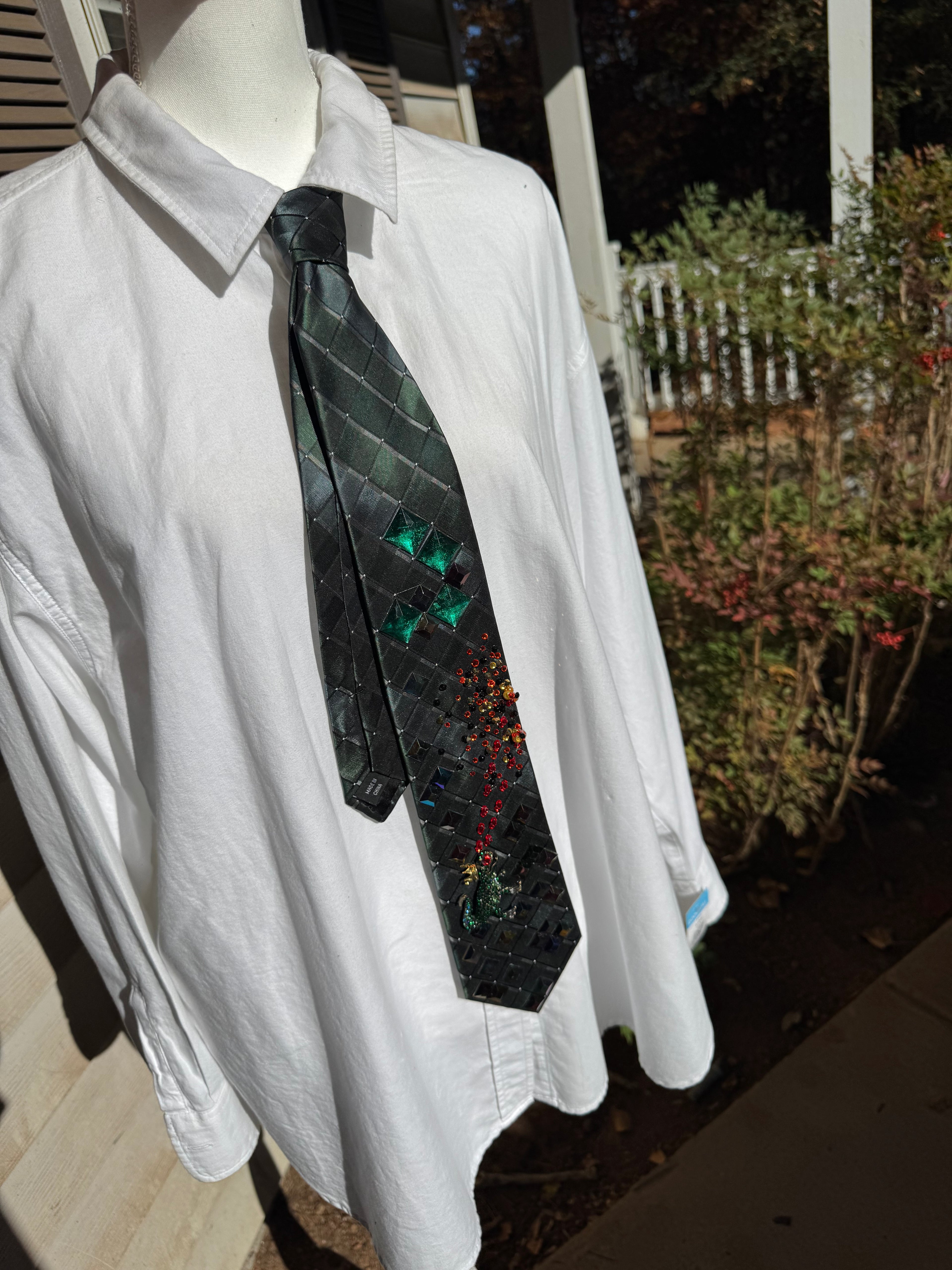 Green Laser Eye Trex Attacking Tie