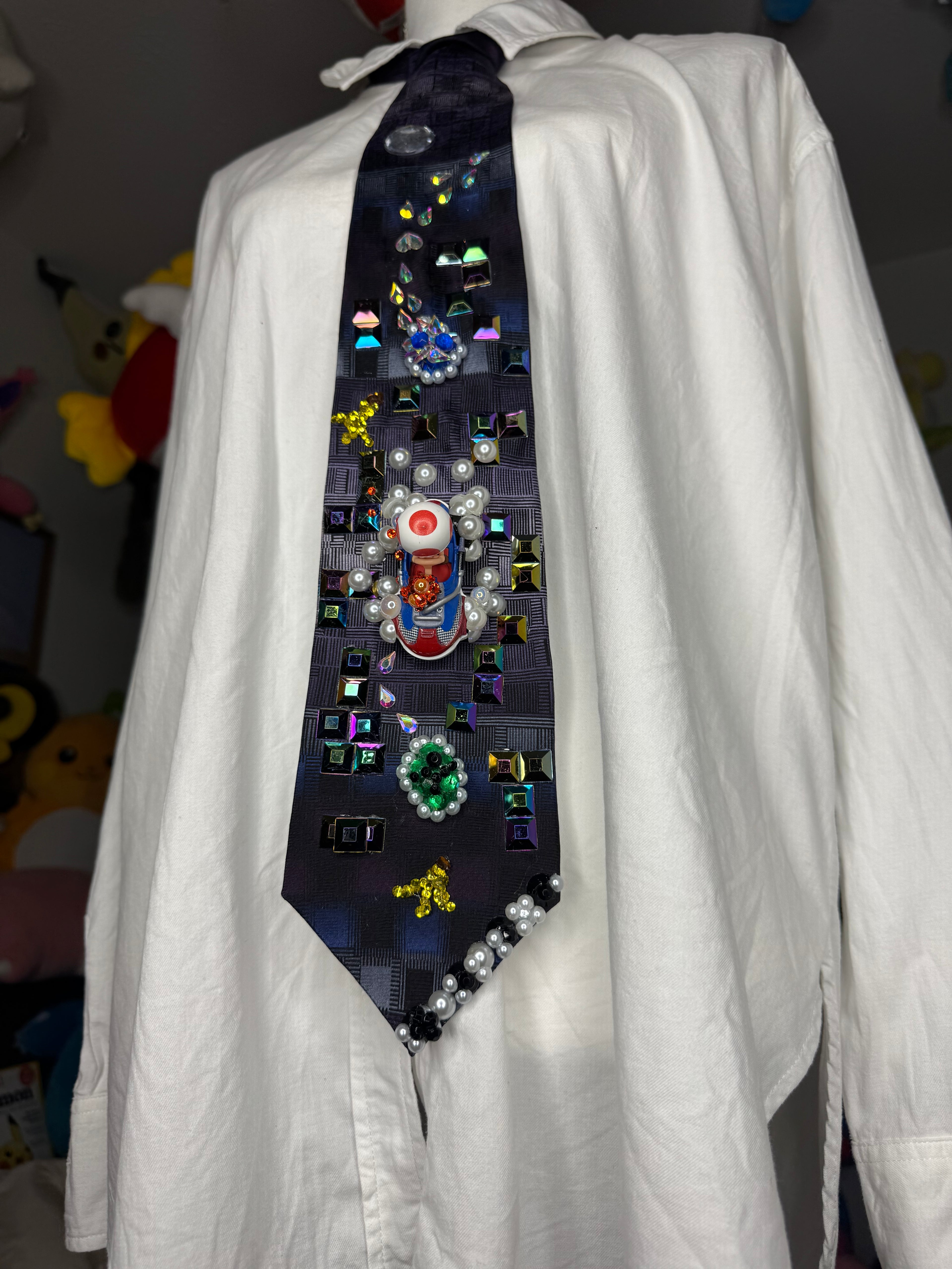 Purple and Blue Toad Dodging Blue Shell on Tetris Road 200cc Mario Kart Tie