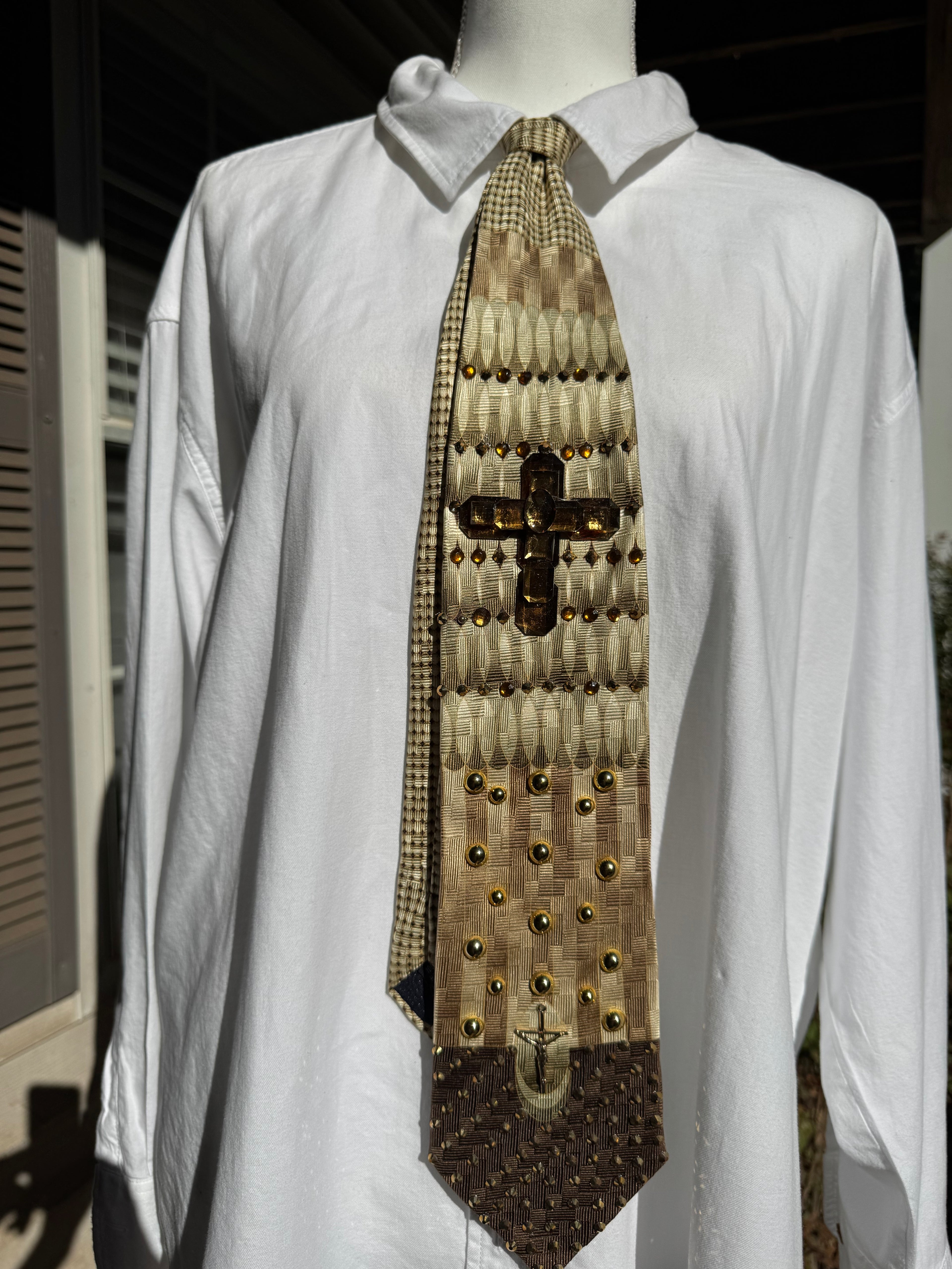 Tri Tone Brown Crucifixion Jesus Christ High Class Royalty Church Tie