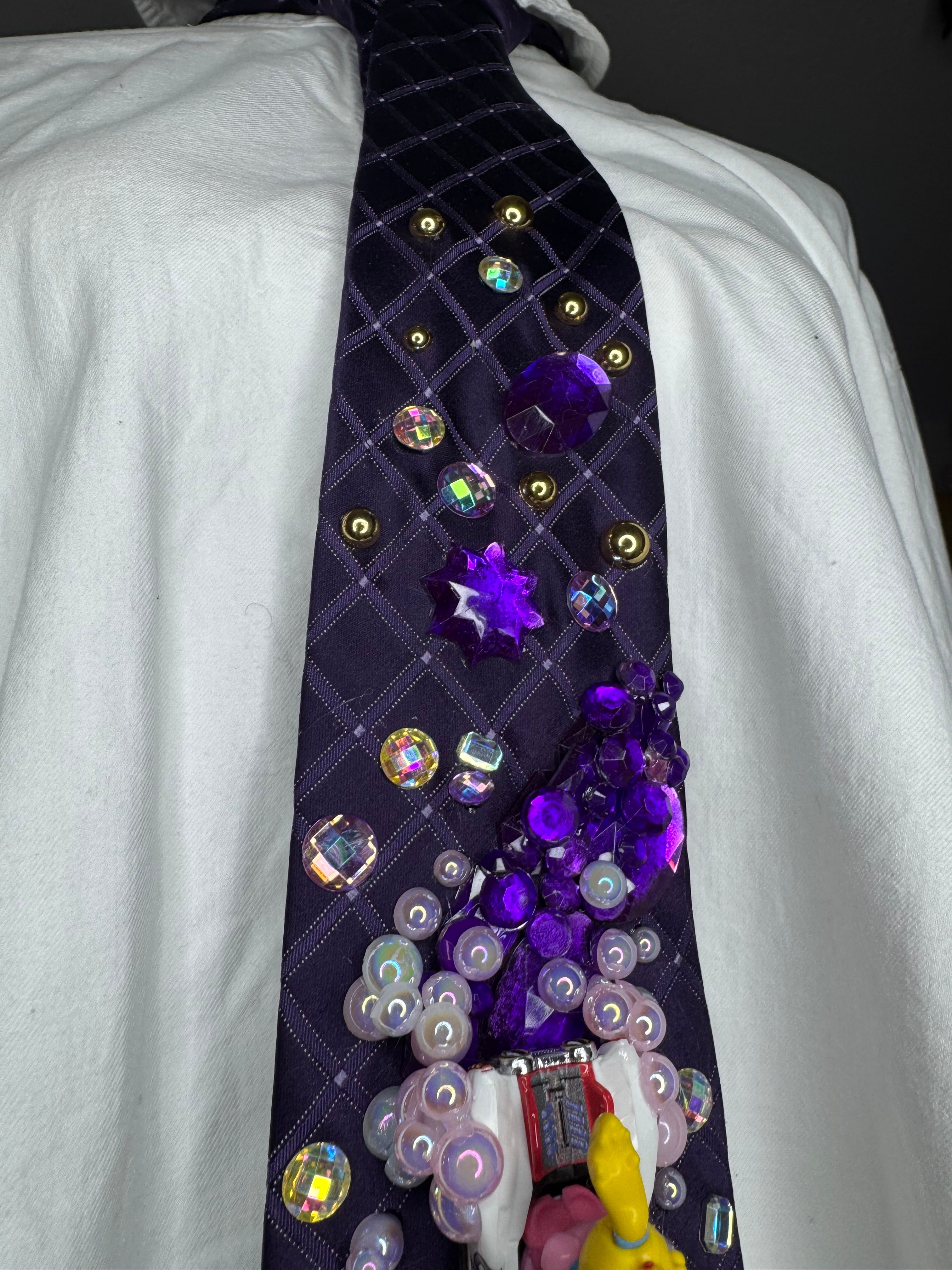 Purple Princess Peach Throwing Blue Shell on Indigo Road 200cc Mario Kart Tie