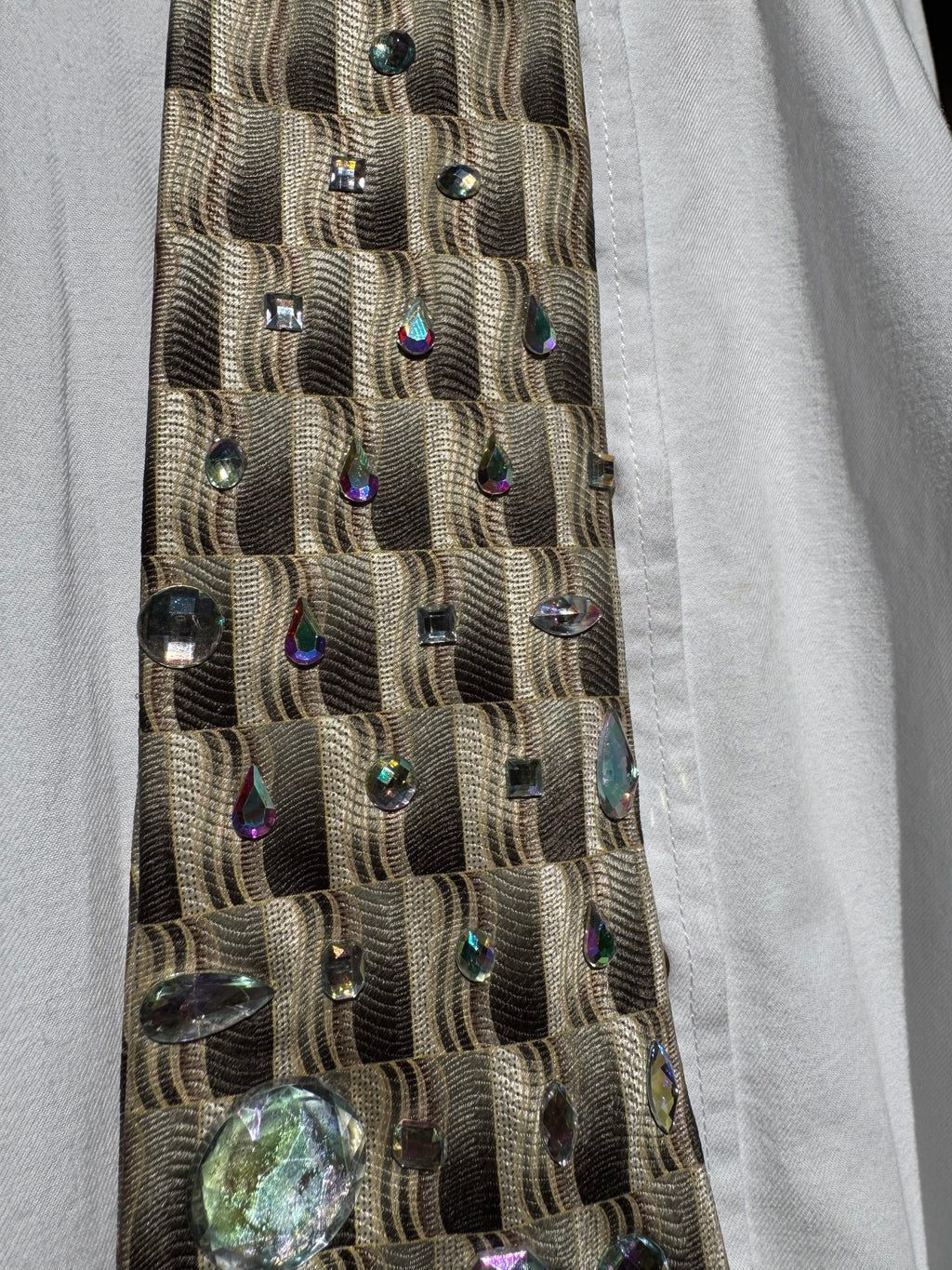 Beige Futuristic Iridescent Shapes Royalty Tie