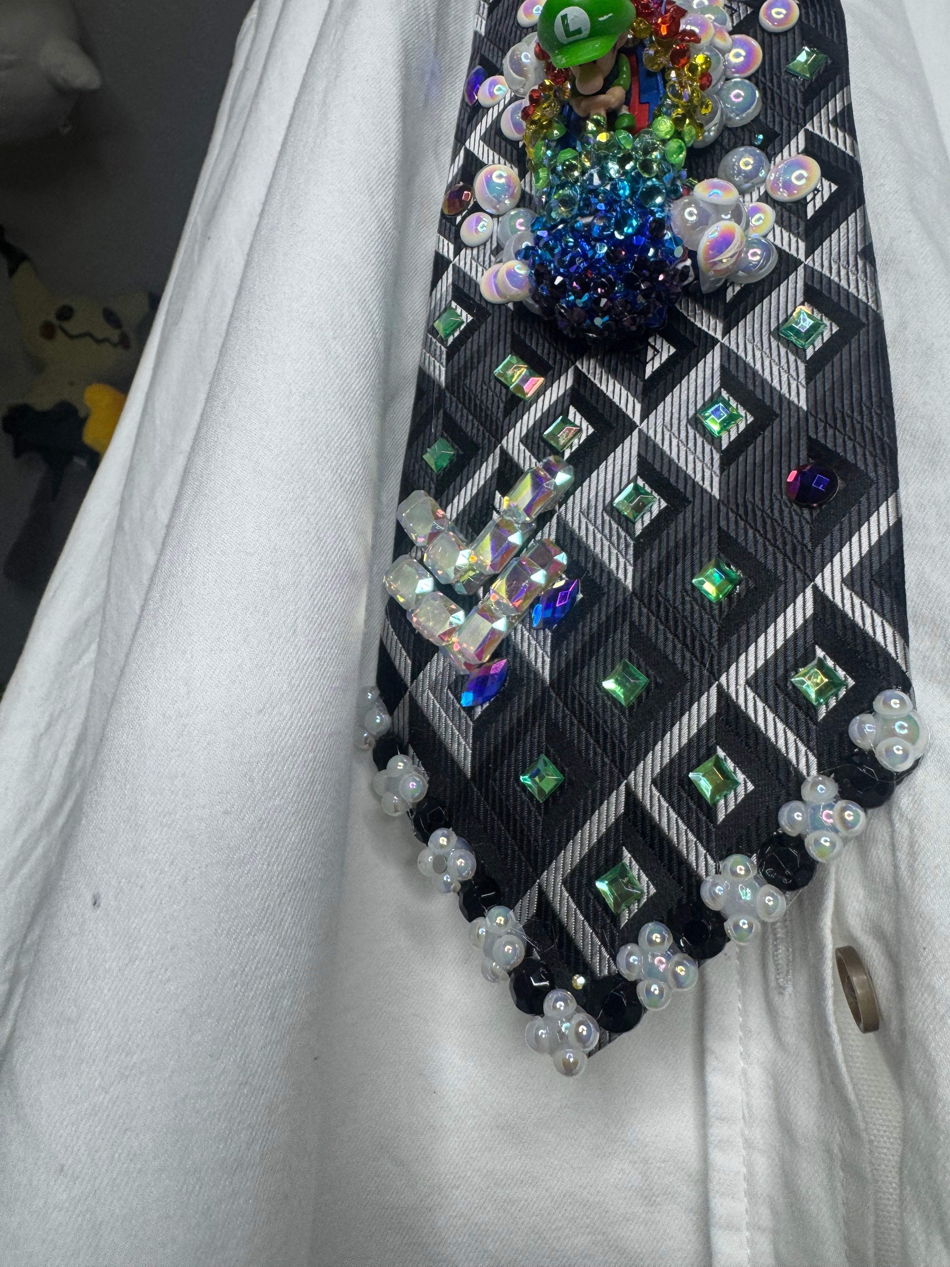 Black Baby Luigi Activating Star On Jewels Road From Blue Shell 200cc Mario Kart Tie