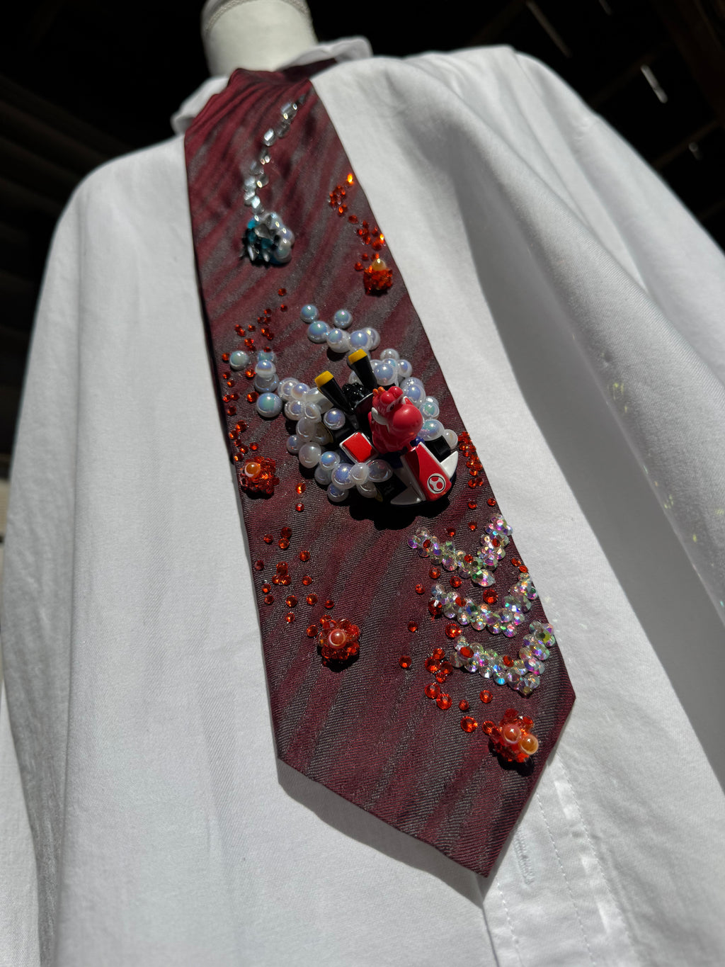 Red Red Yoshi Dodging Fireballs and Blue Shell 200cc Mario Kart Tie