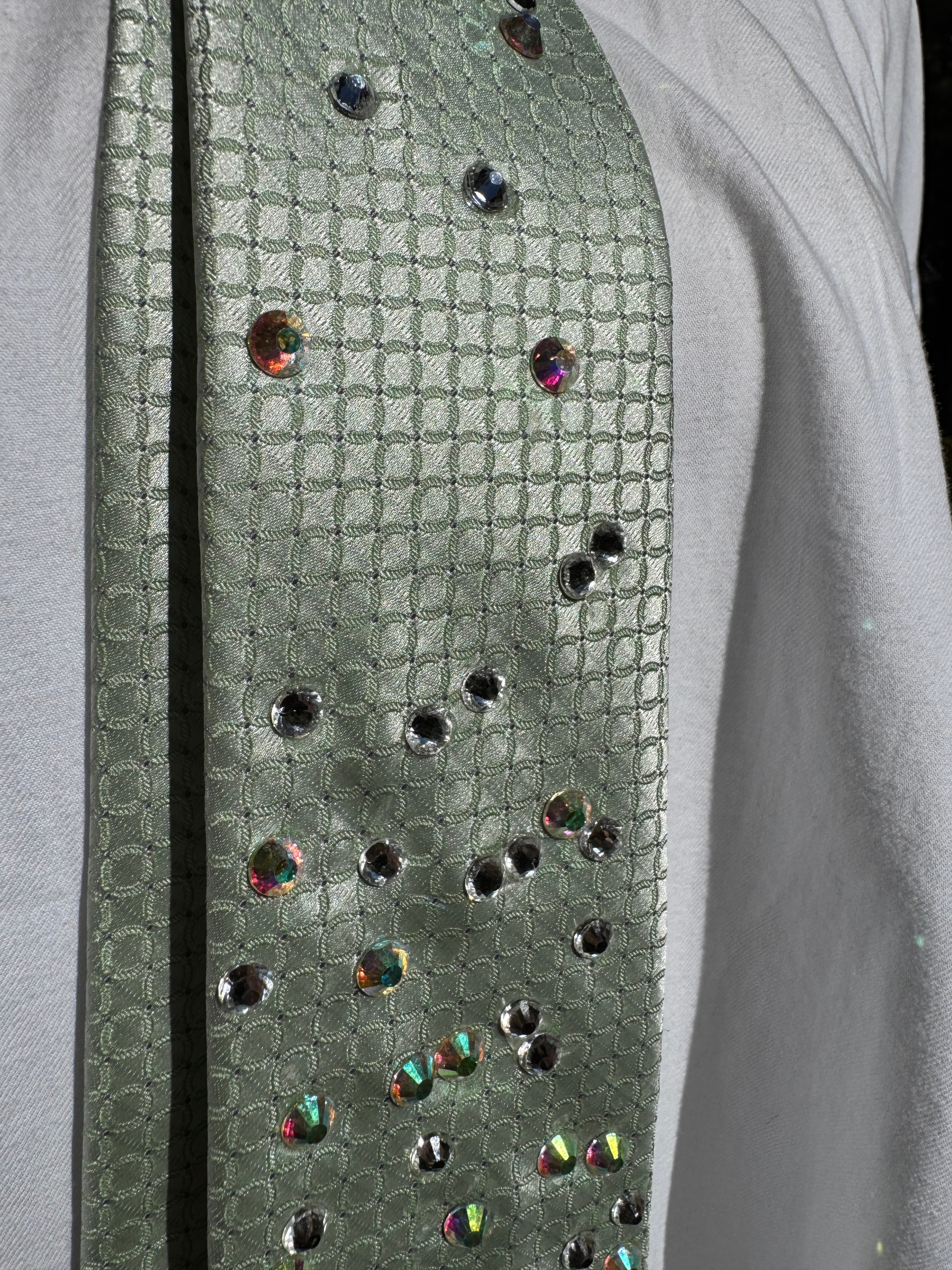 Light Green Heavy Crystal Aura High Royalty Tie