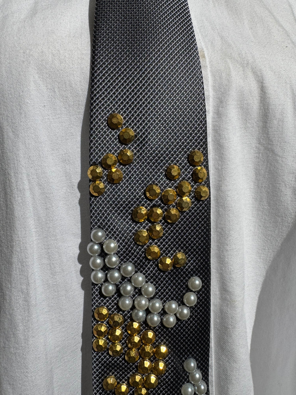Grey Pearled And Gold Tentacles Octopus Nature Royalty Tie