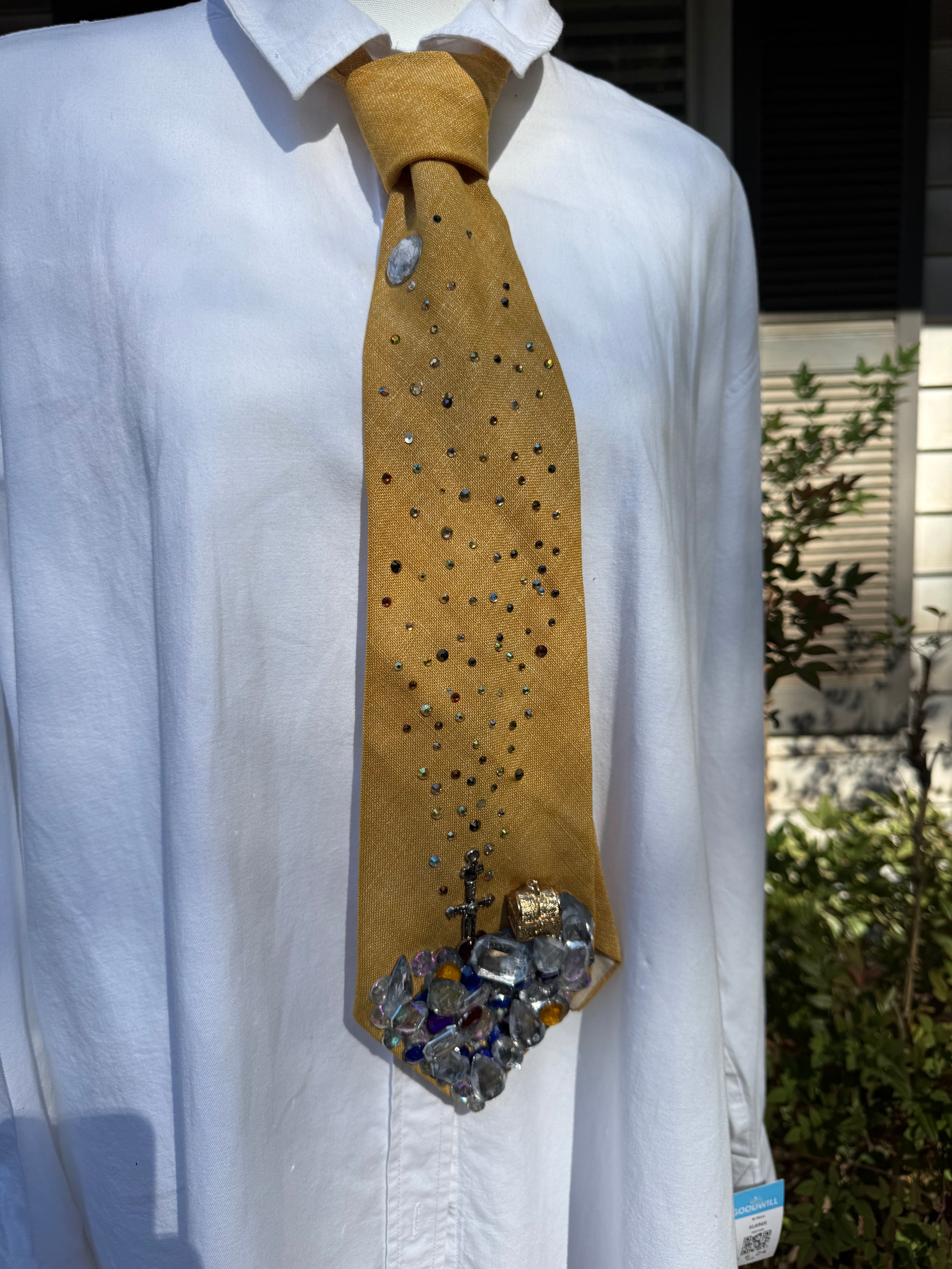 Gold Arthurs Sword Set in Stone High Class Royalty Tie