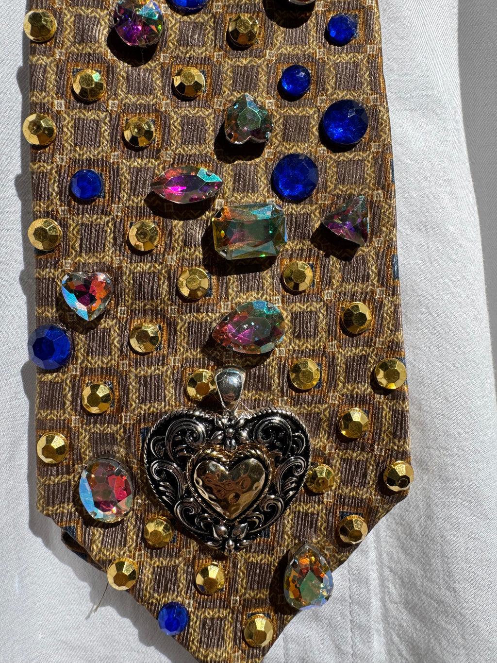 Gold Treasure Box Renaissance Heart High Class Royalty Tie