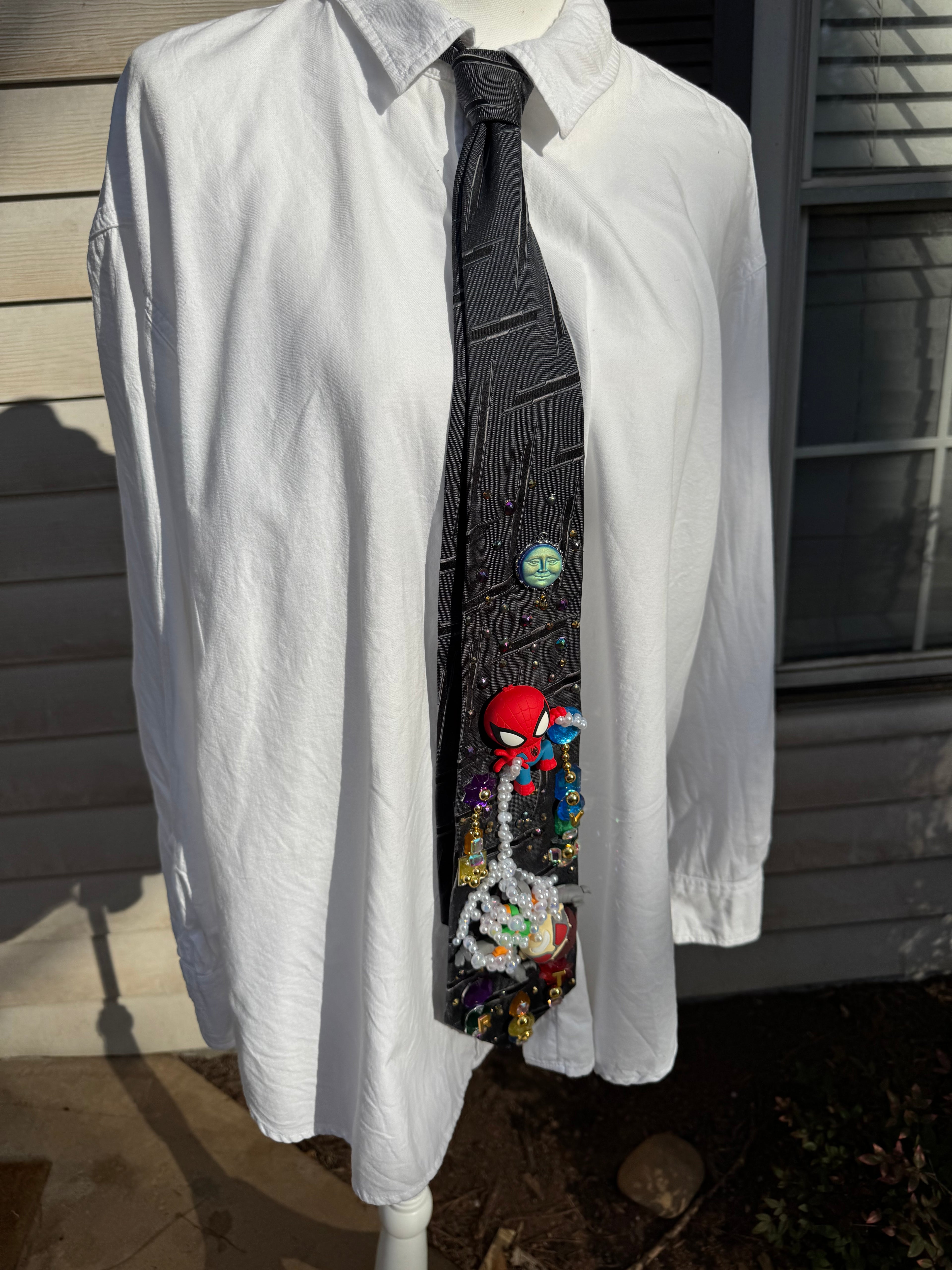 Grey Spiderman Defeating Doctor Octopus Over City Tie