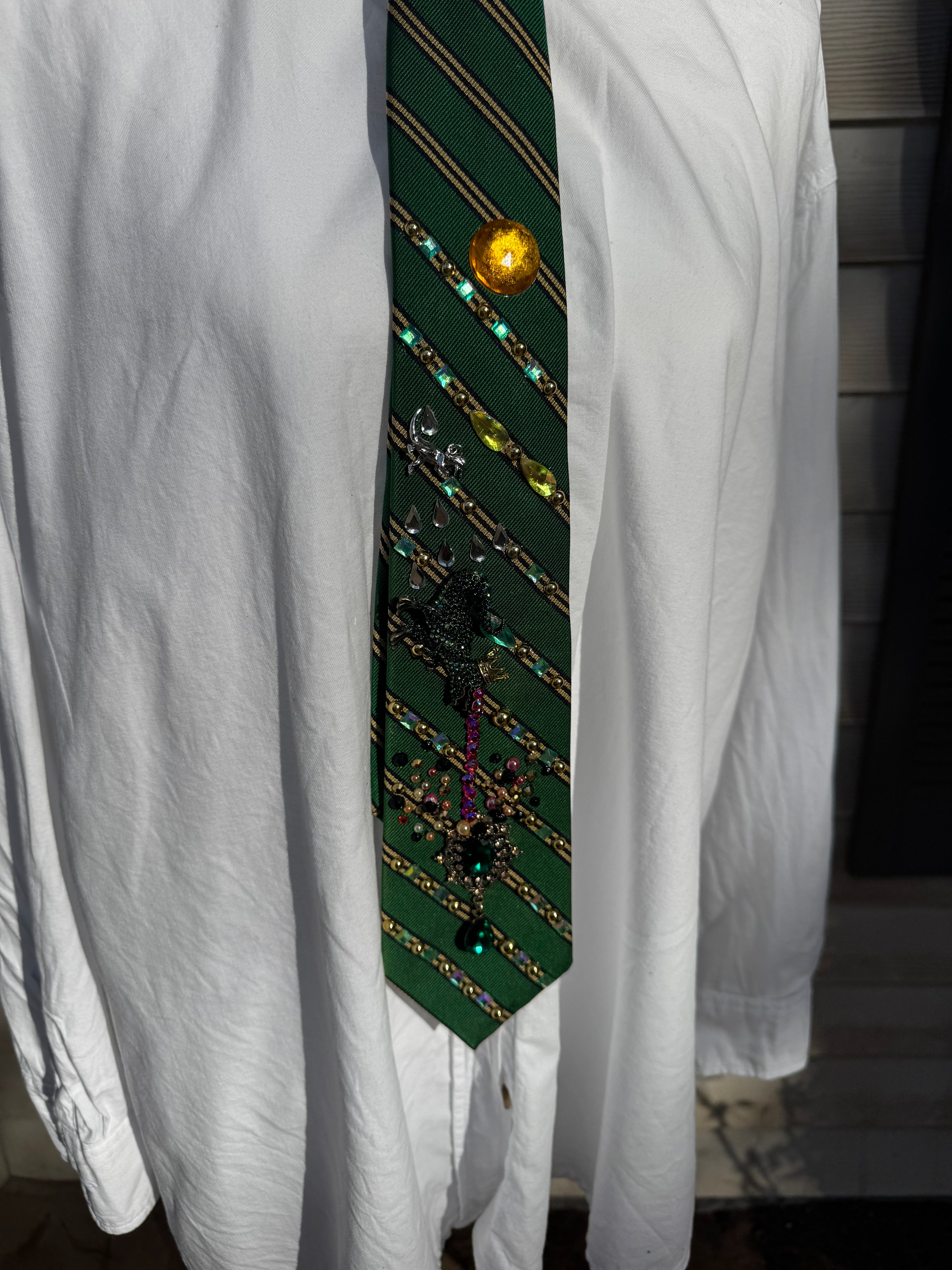 Green Laser Eye Trex Attacking Charm Royalty Tie