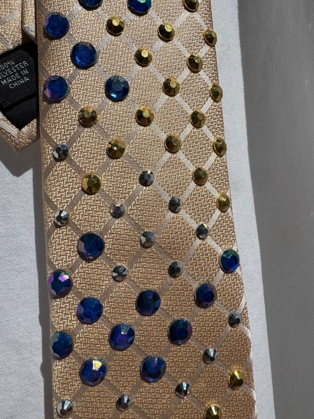 Beige Charmed Lemur Cat Eyes High Class Royalty Tie