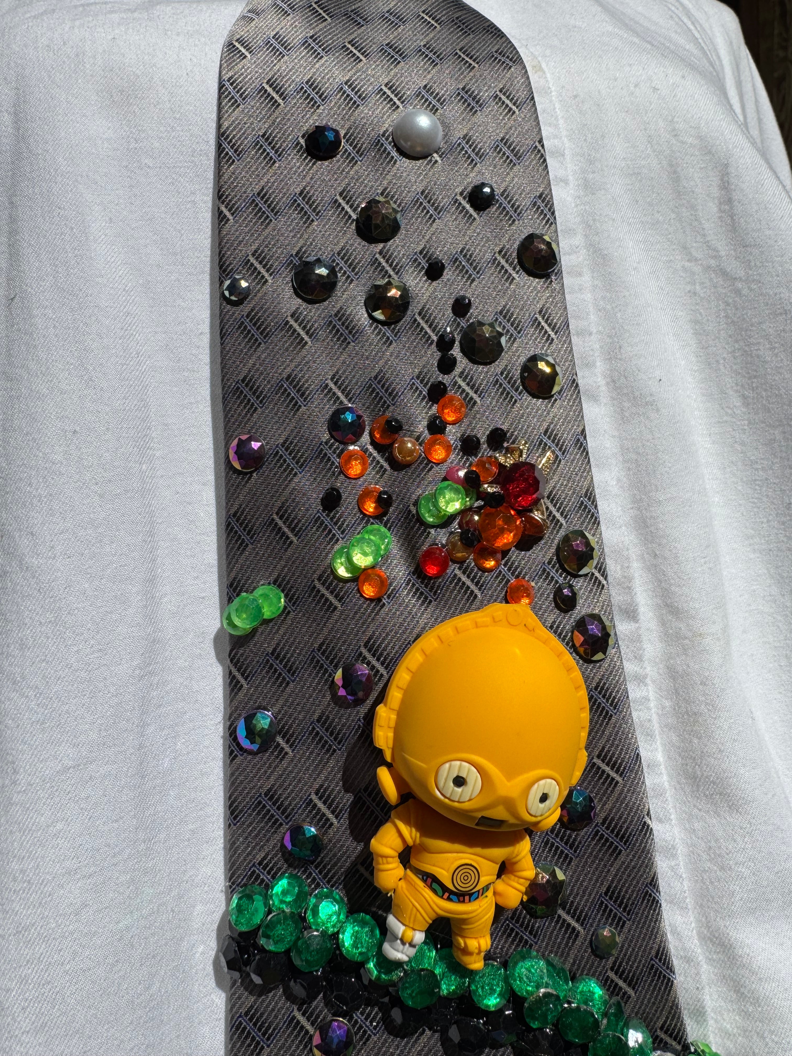 Grey R2 D2 and C3PO in Laser Combat Star Wars Tie