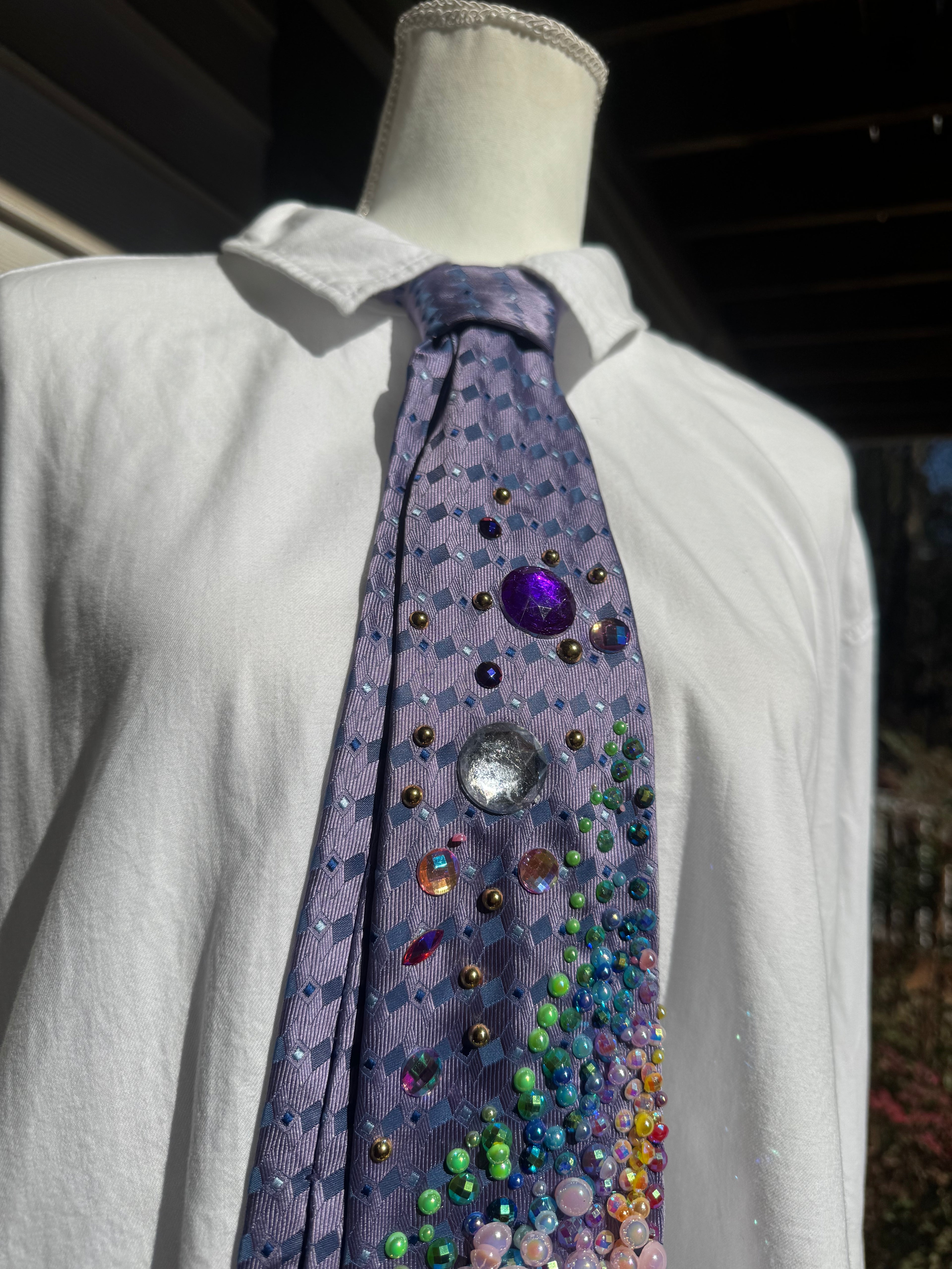 Purple Princess Peach Throwing Blue Shell on Rainbow Road 200cc Mario Kart Tie