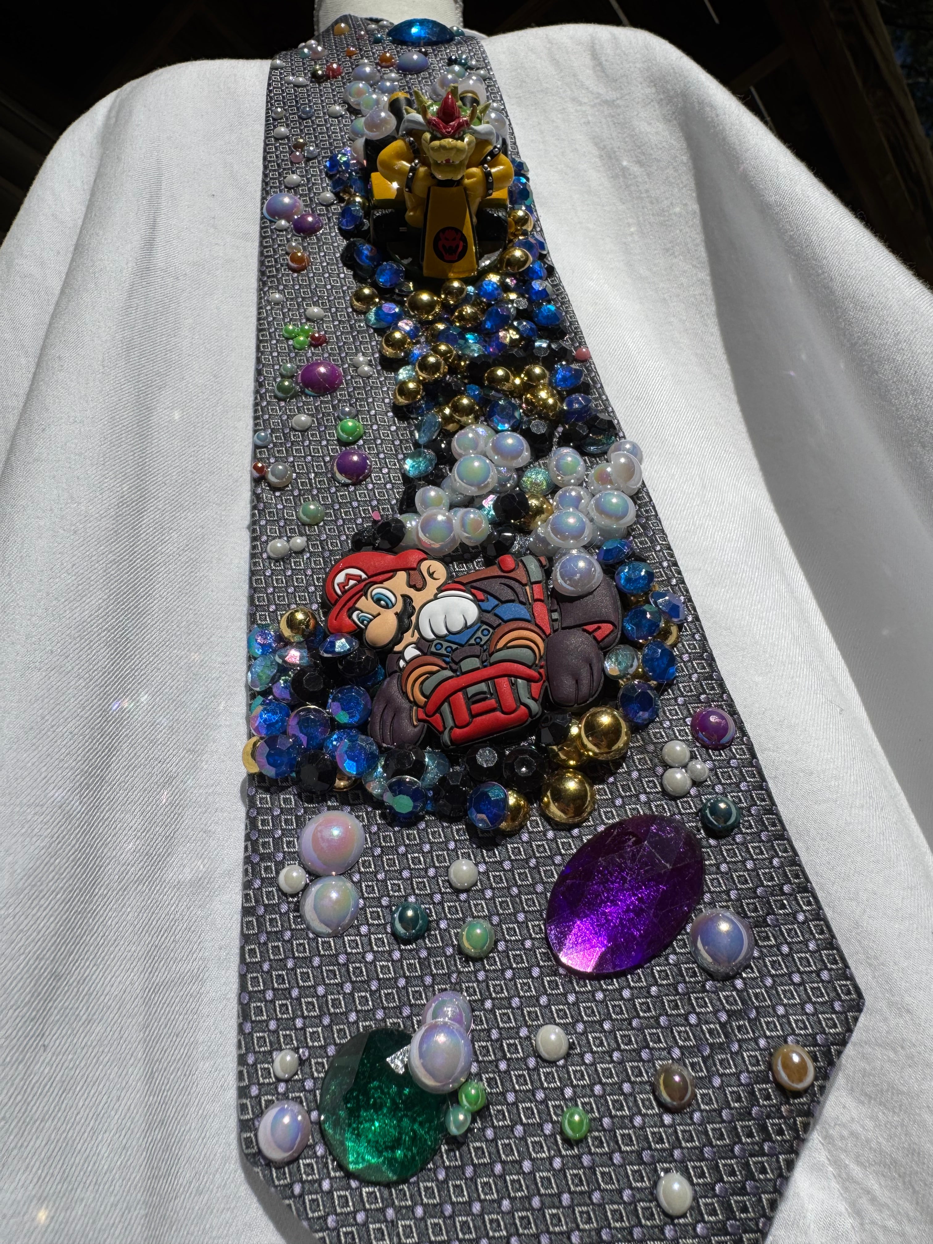 Grey and Purple Mario vs Bowser In Space 200cc Mario Kart Tie