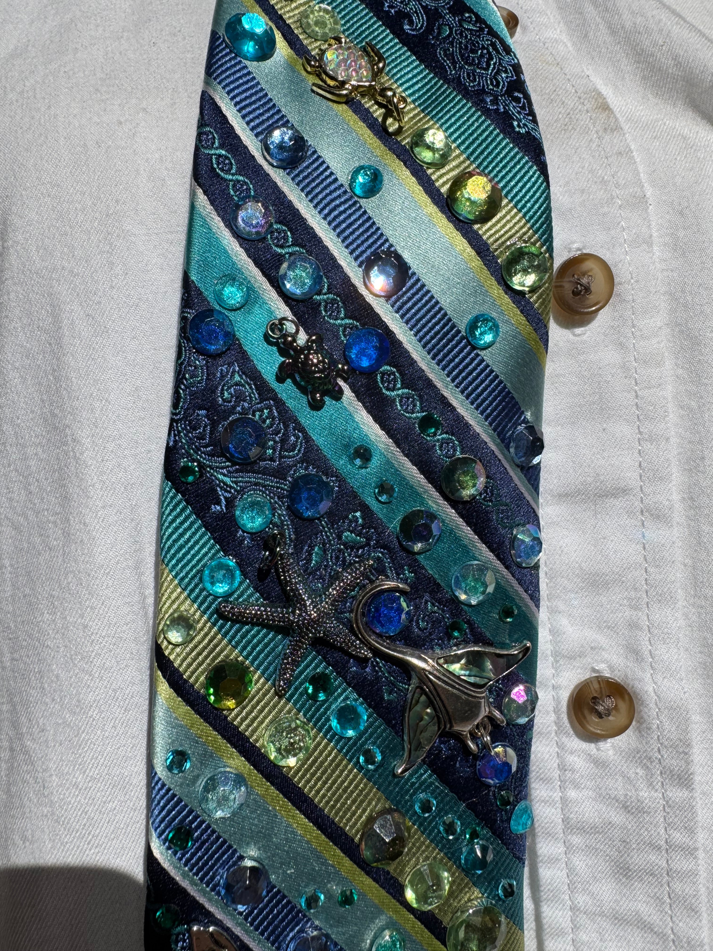 Tri Tone Turquoise Striped Caribbean Ocean Floor Aquatic Nature Royalty Tie