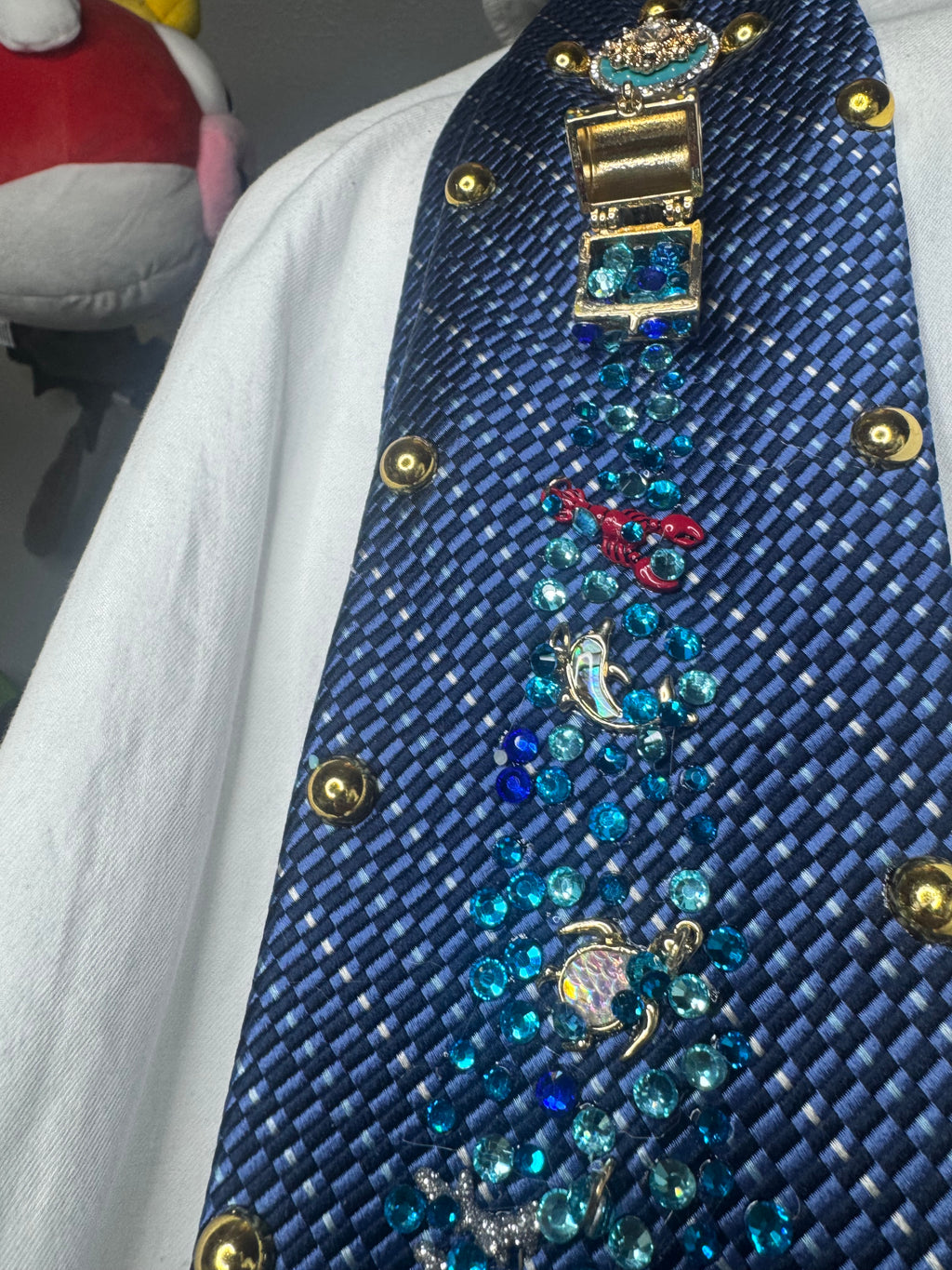 Navy Blue Tropical Treasure Box Spilling Ocean Royalty Tie
