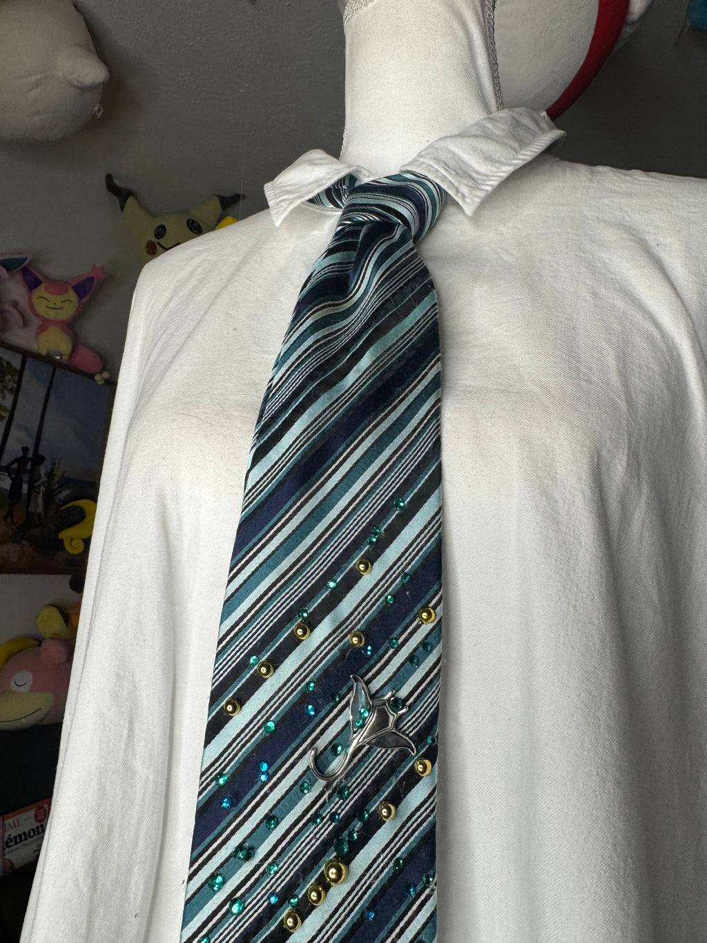 Tri Tone Striped Turquoise Aquatic Stingray Royalty Tie