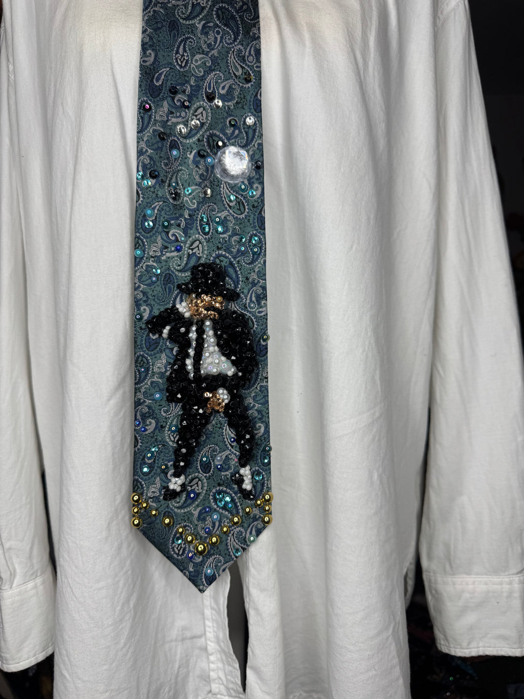 Blue Paisley Michael Jackson Hitting Heel Tap to Dangerous For MTV Music Video Awards 1995 Tie