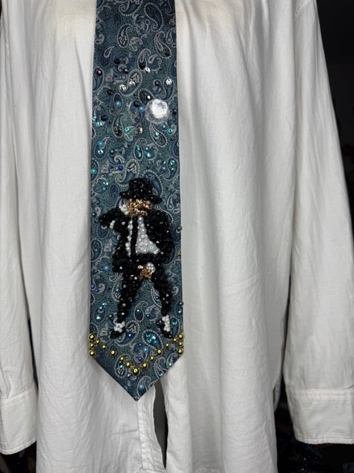 Blue Paisley Michael Jackson Hitting Heel Tap to Dangerous For MTV Music Video Awards 1995 Tie