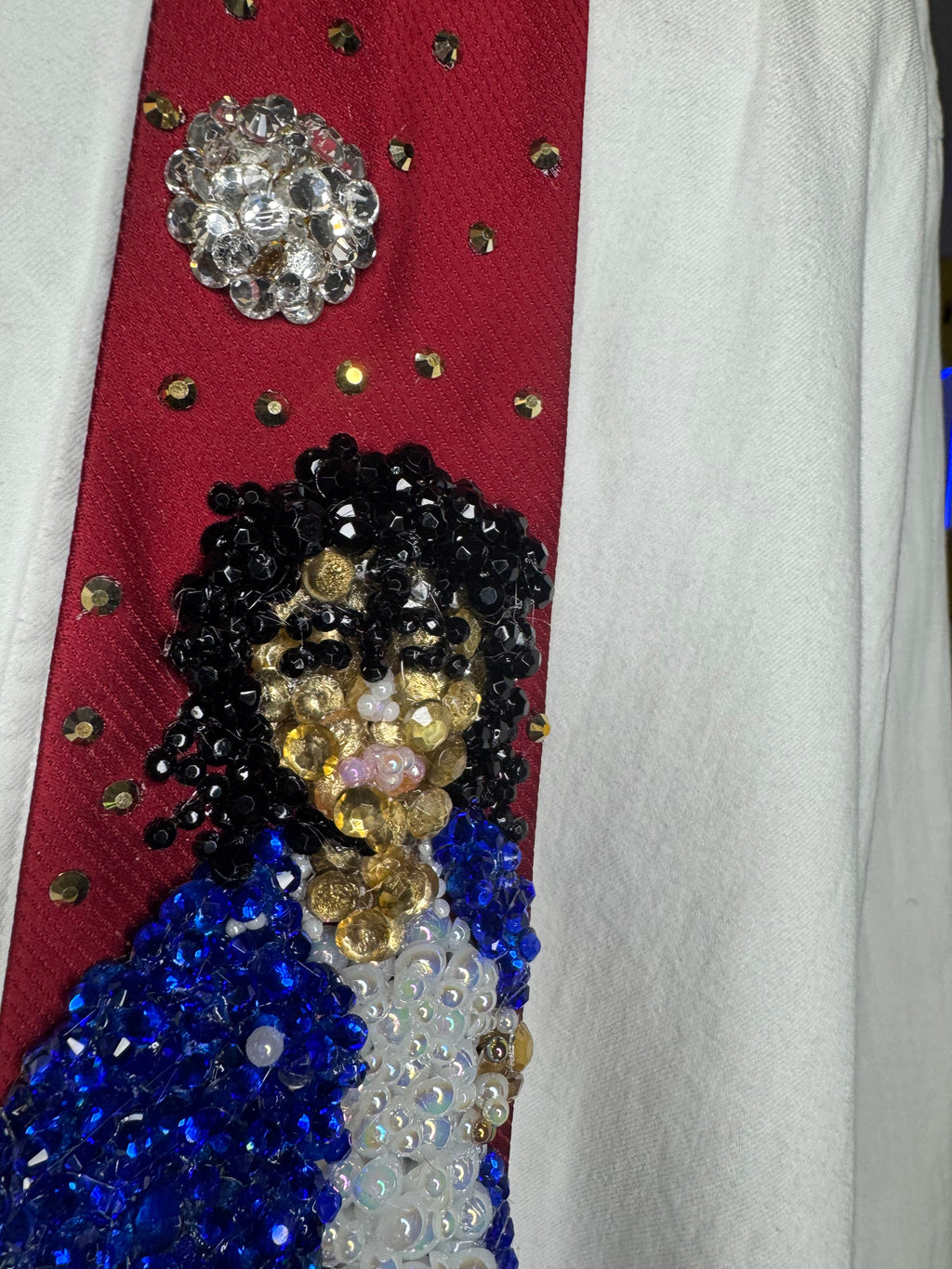 Red Michael Jackson Pointing Finger Down Pose To TWYMMF At Grammy Awards Tie
