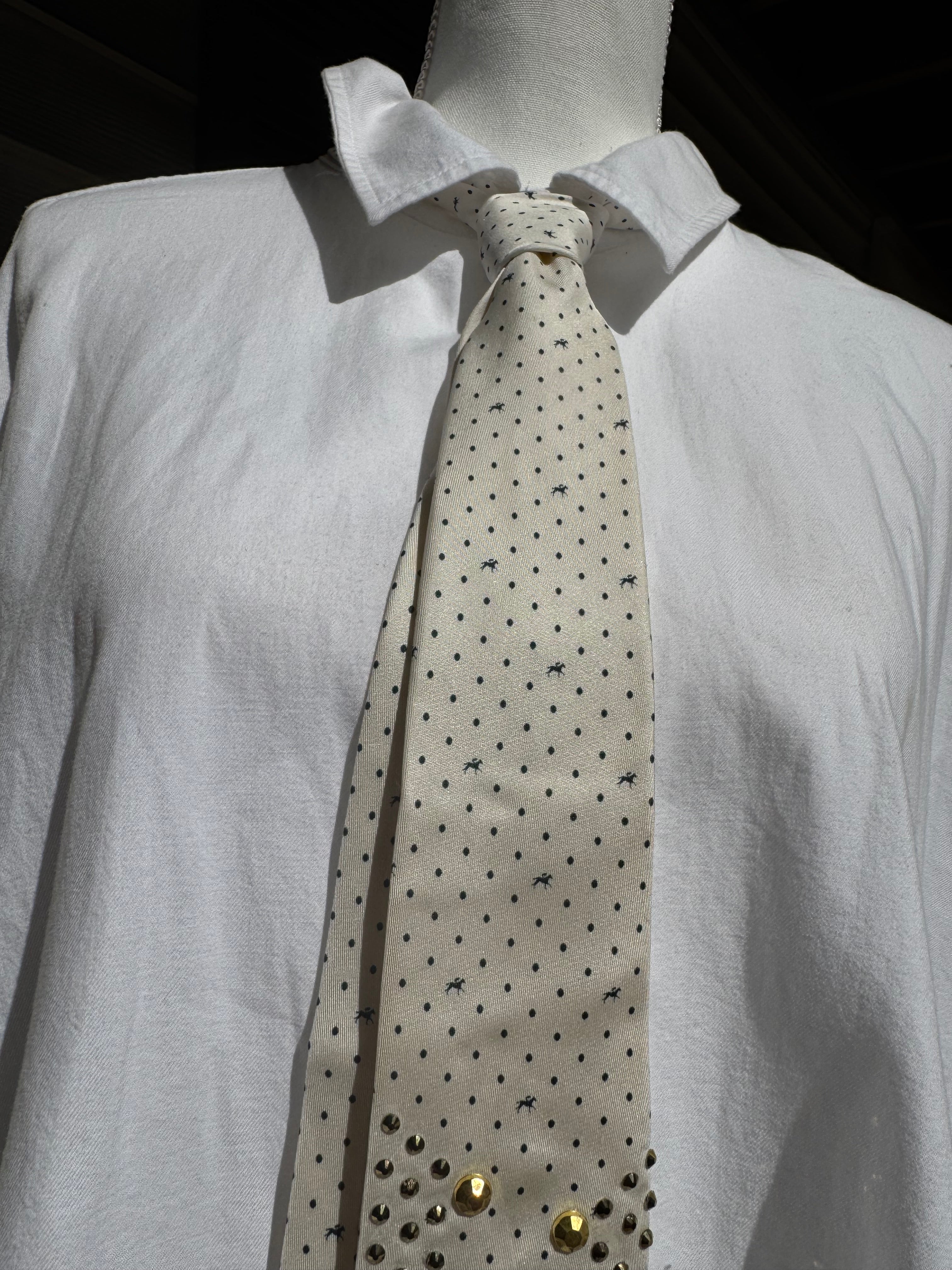 White Golden Mountain Range Royalty Tie