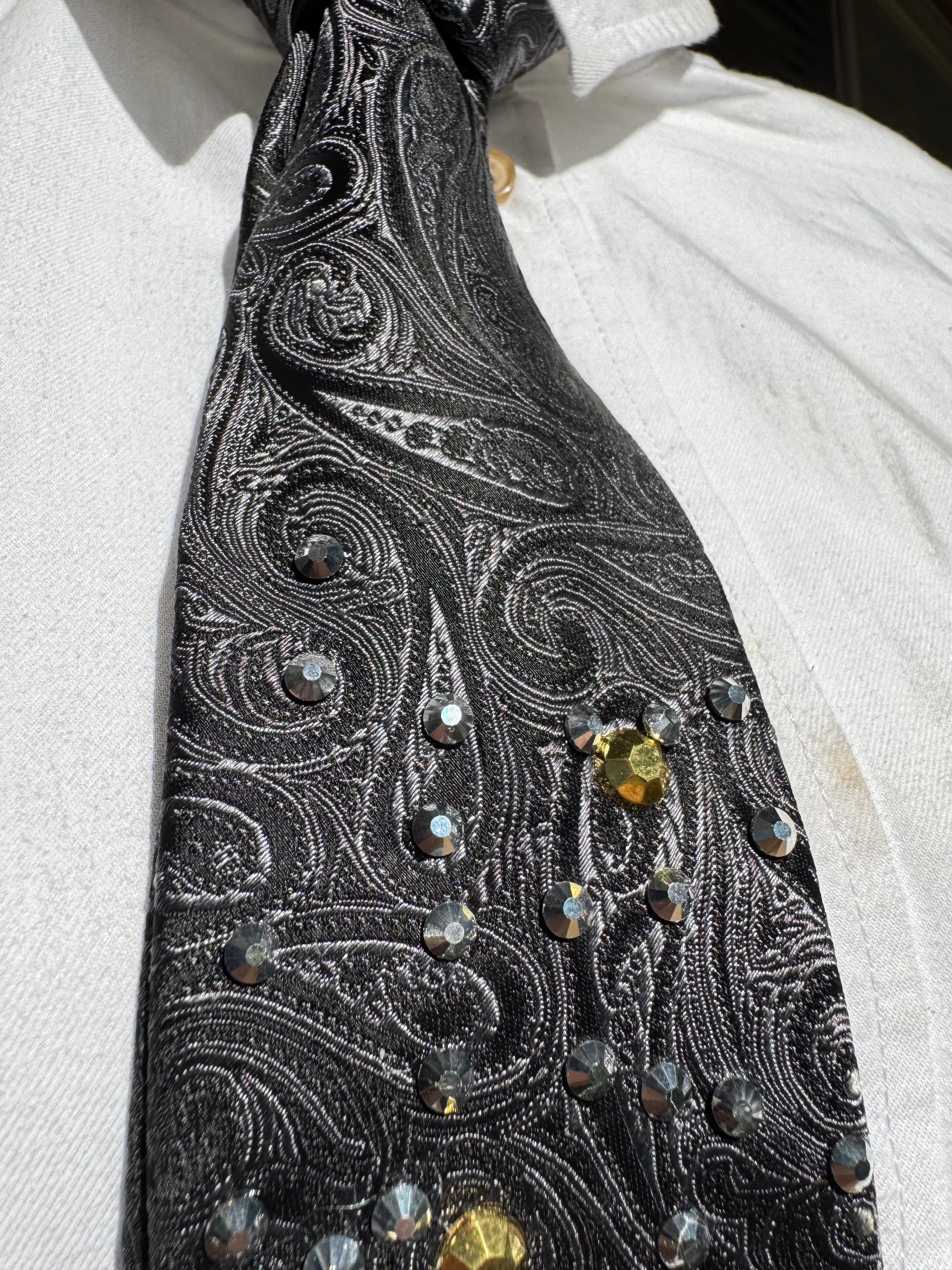Black Paisley White Buffalo High Class Royalty Western Tie