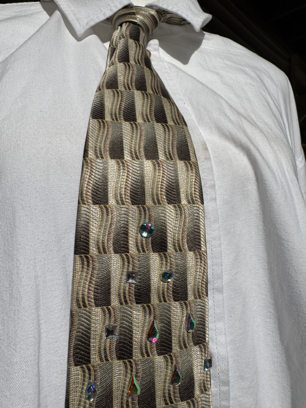 Beige Futuristic Iridescent Shapes Royalty Tie