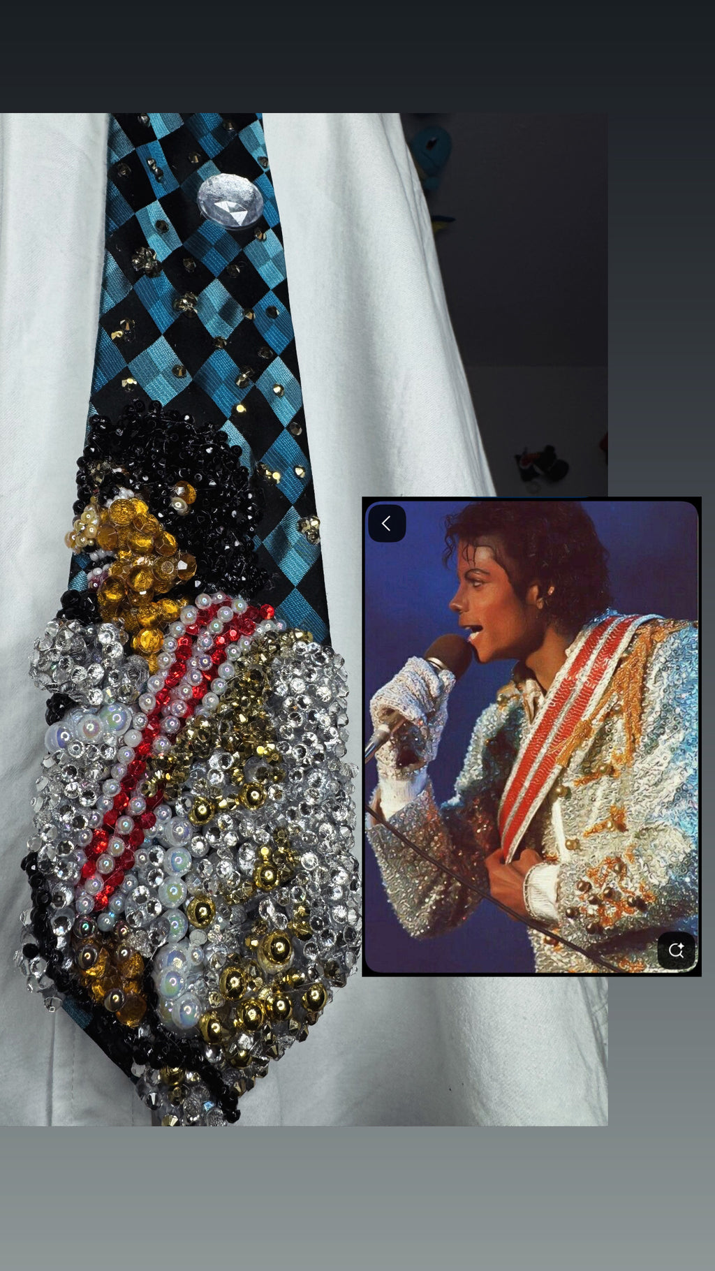 Blue Checkered Michael Jackson Performing WBSS on Victory Tour 1984 Toronto Tie