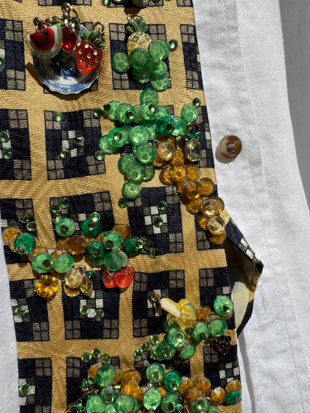 Light Gold Bundle of Fruit Nature Royalty Tie