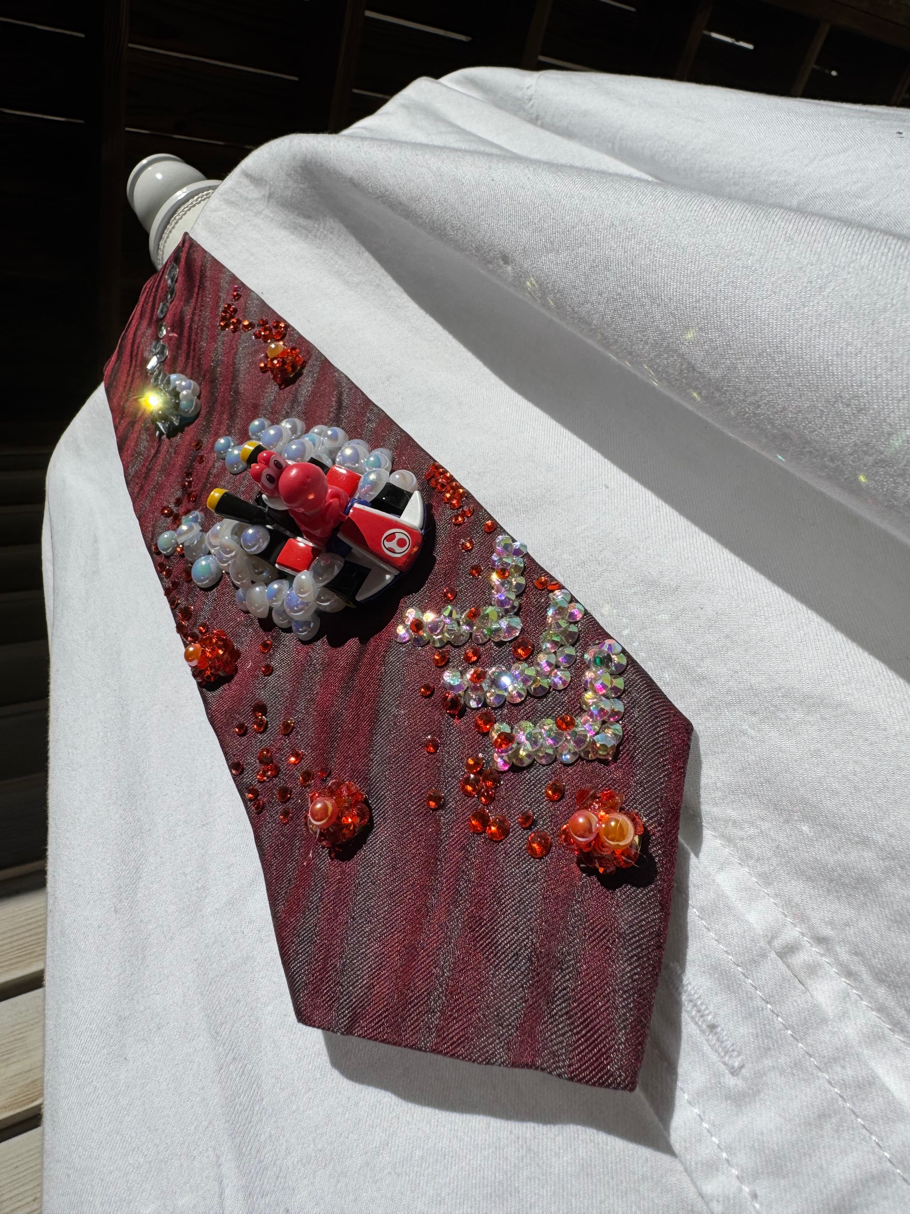 Red Red Yoshi Dodging Fireballs and Blue Shell 200cc Mario Kart Tie