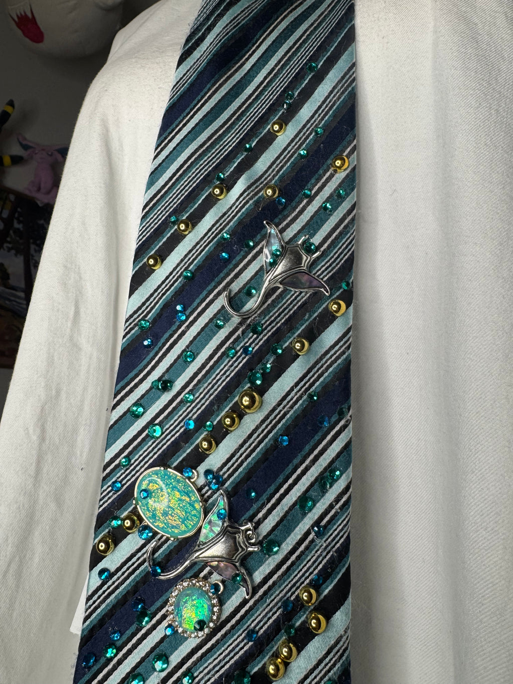 Tri Tone Striped Turquoise Aquatic Stingray Royalty Tie