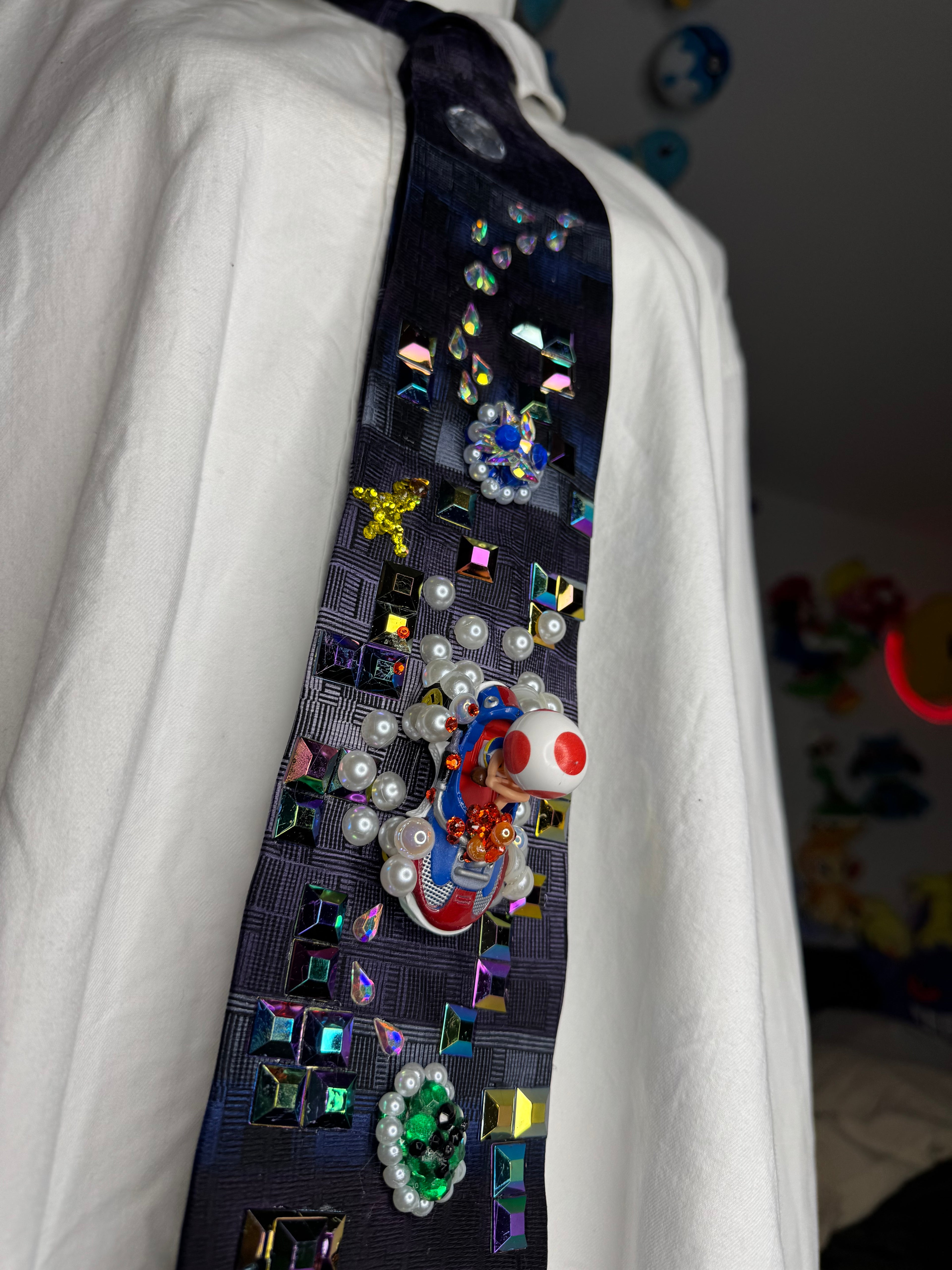 Purple and Blue Toad Dodging Blue Shell on Tetris Road 200cc Mario Kart Tie