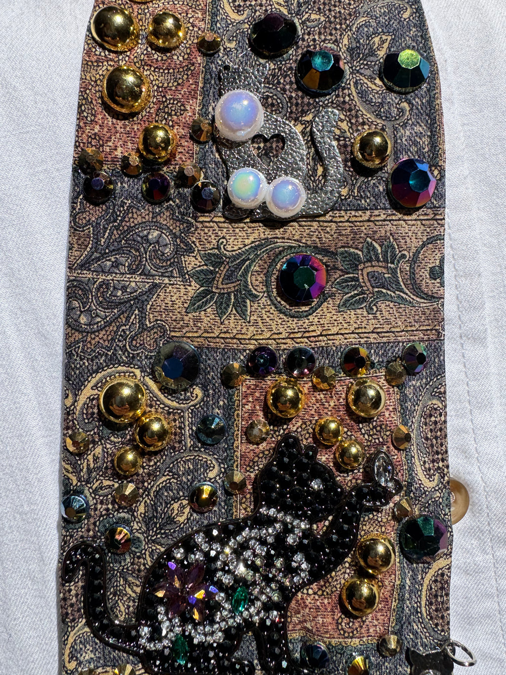Multicolored Aztec Rug Cats Nature Royalty Tie