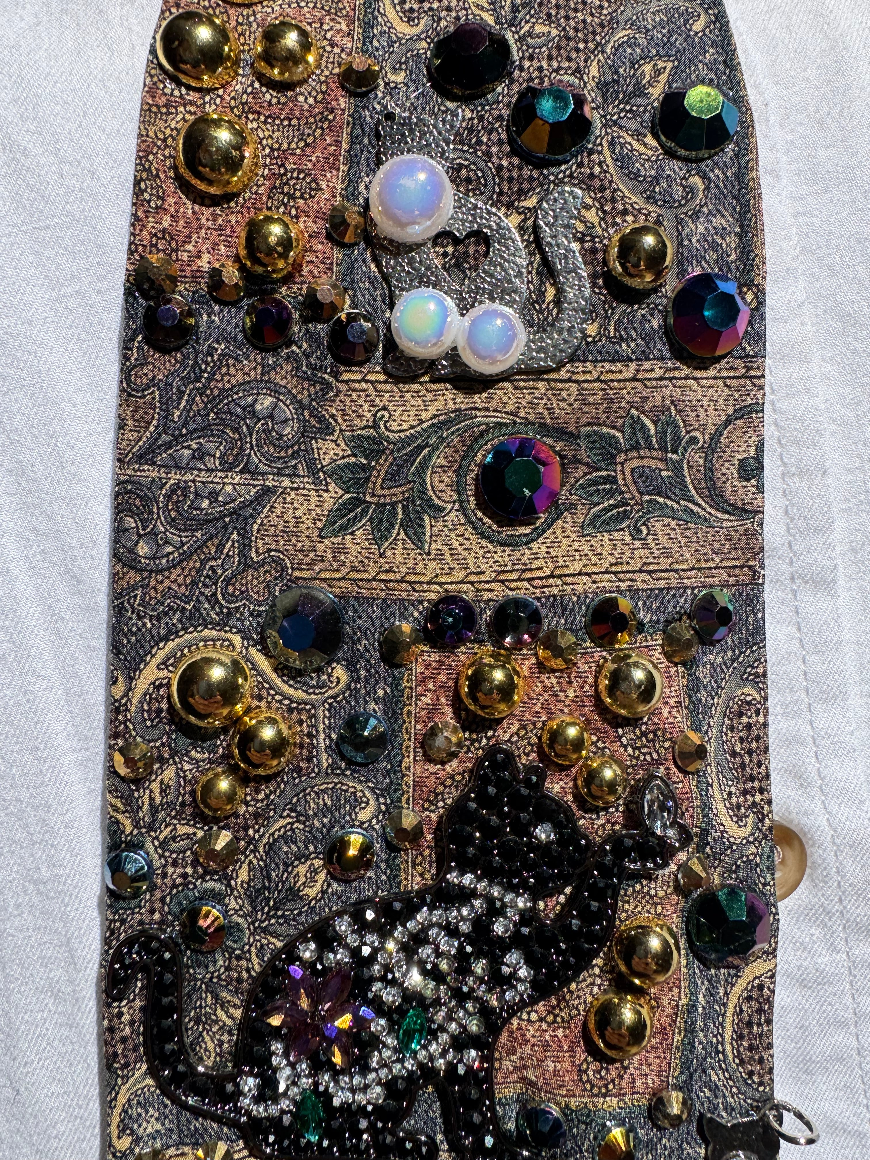 Multicolored Aztec Rug Cats Nature Royalty Tie