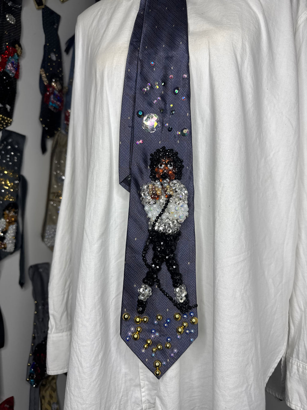 Purple Michael Jackson Singing and Hitting Toe Stand Pose Victory Tour 1984 Tie