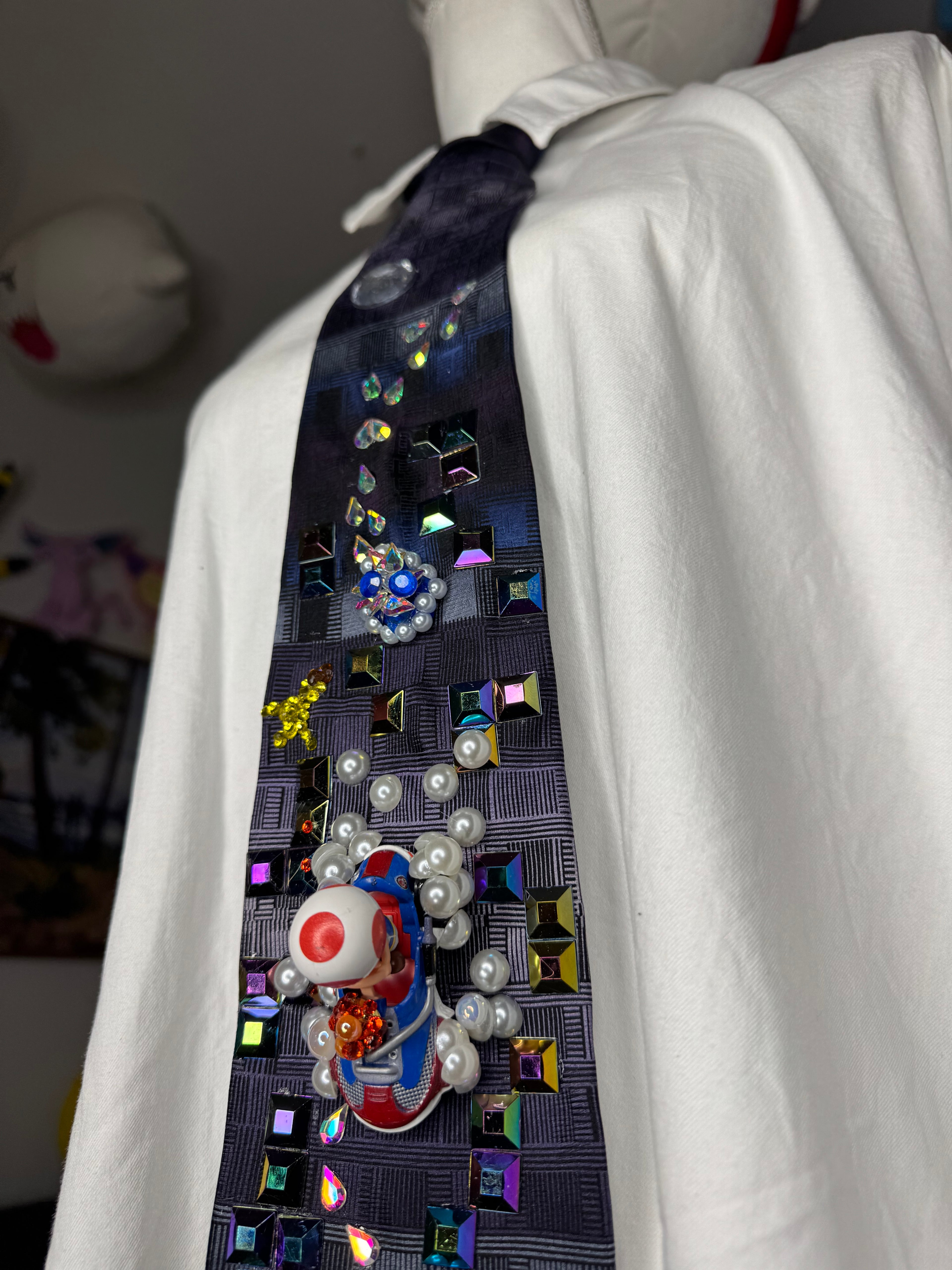 Purple and Blue Toad Dodging Blue Shell on Tetris Road 200cc Mario Kart Tie