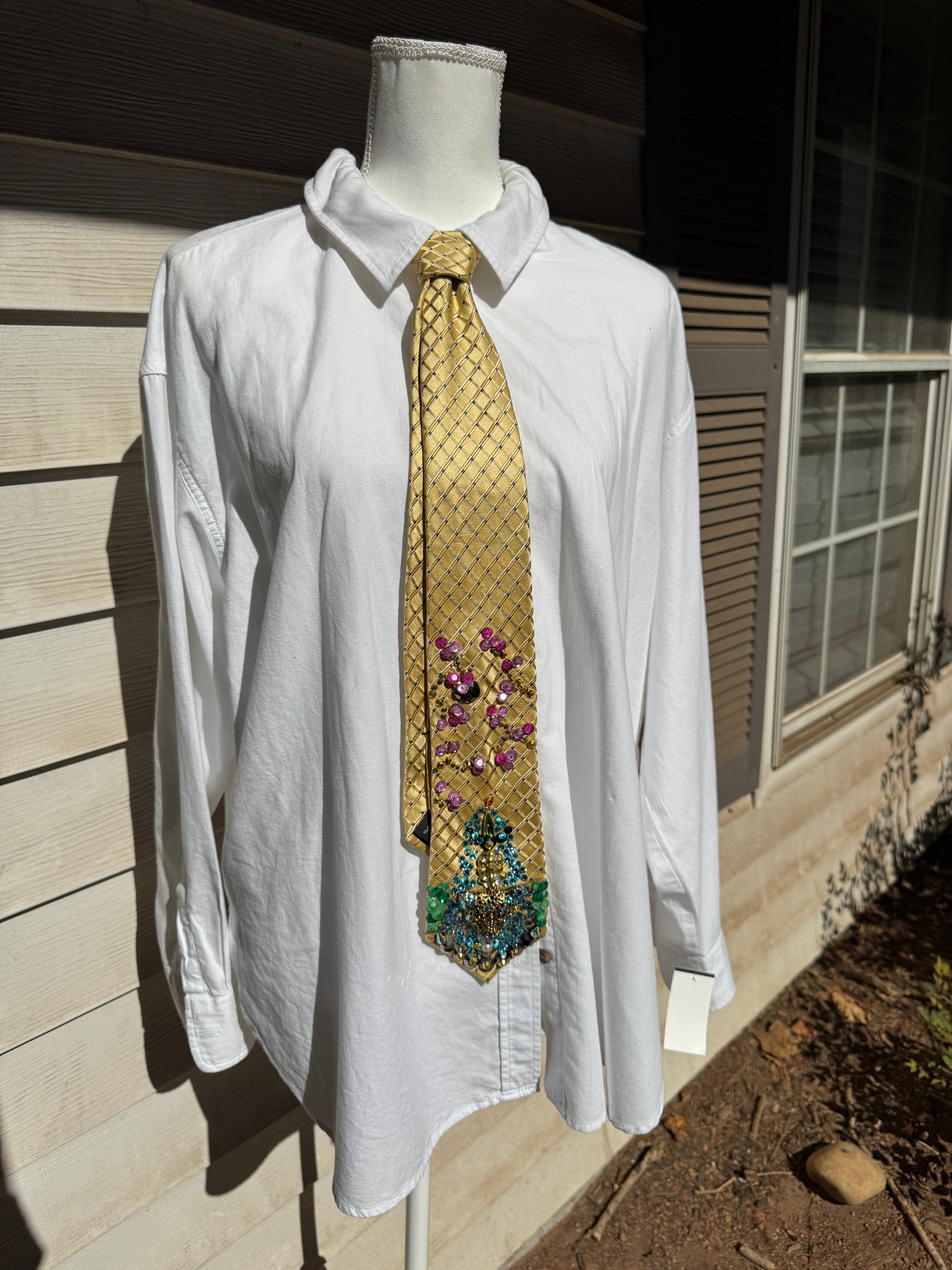 Gold Jaguar Head Water Fountain Exotic Royalty Tie