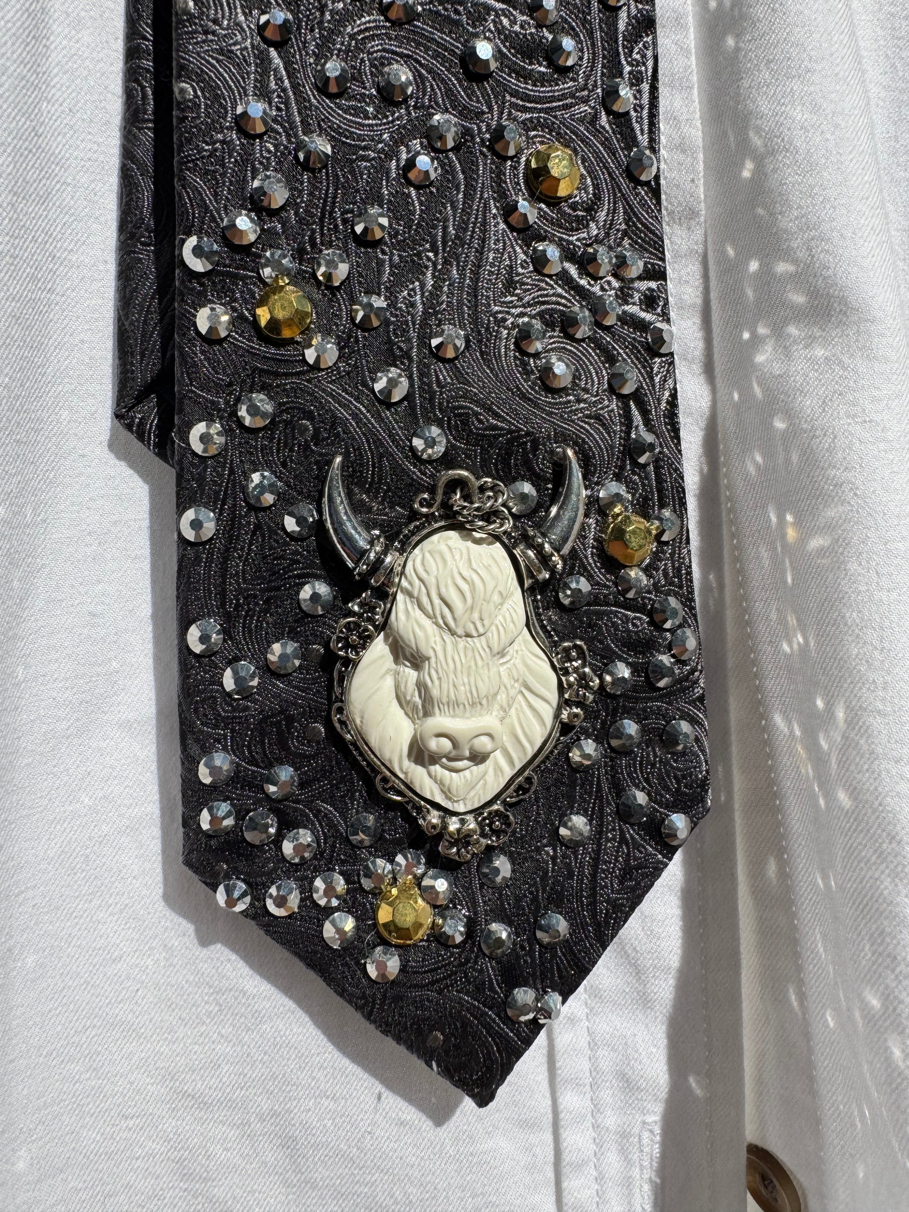 Black Paisley White Buffalo High Class Royalty Western Tie