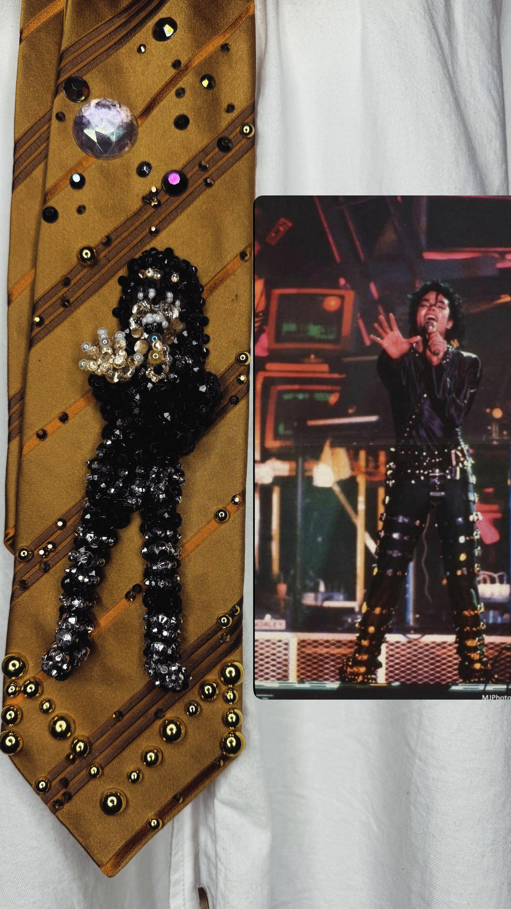 Gold Striped Michael Jackson Reaching Out Singing During 1st Concert in Tokyo for Bad Tour 1987 Tie