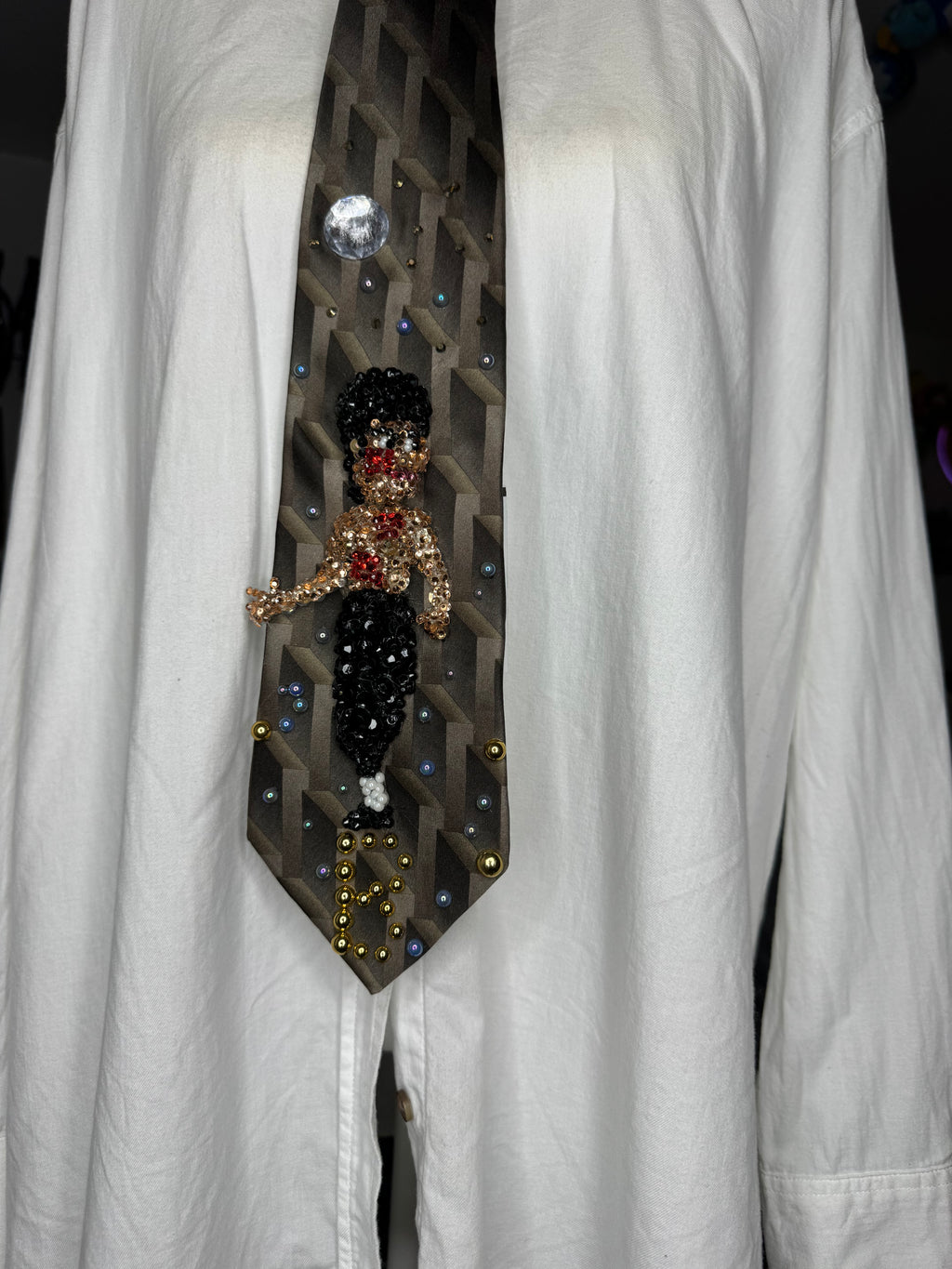 Brown Bruce Lee Fighting Wolverine Hand Enemy in Enter the Dragon Movie 1973 Tie