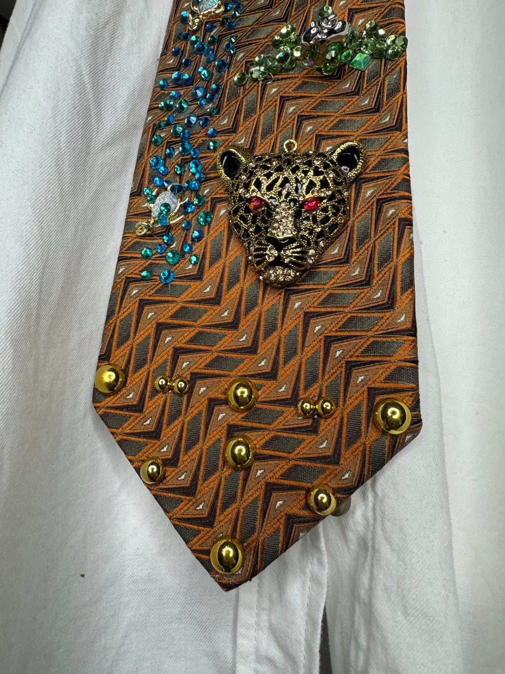 Orange Tropical Treasure Box View of Safari Royalty Tie