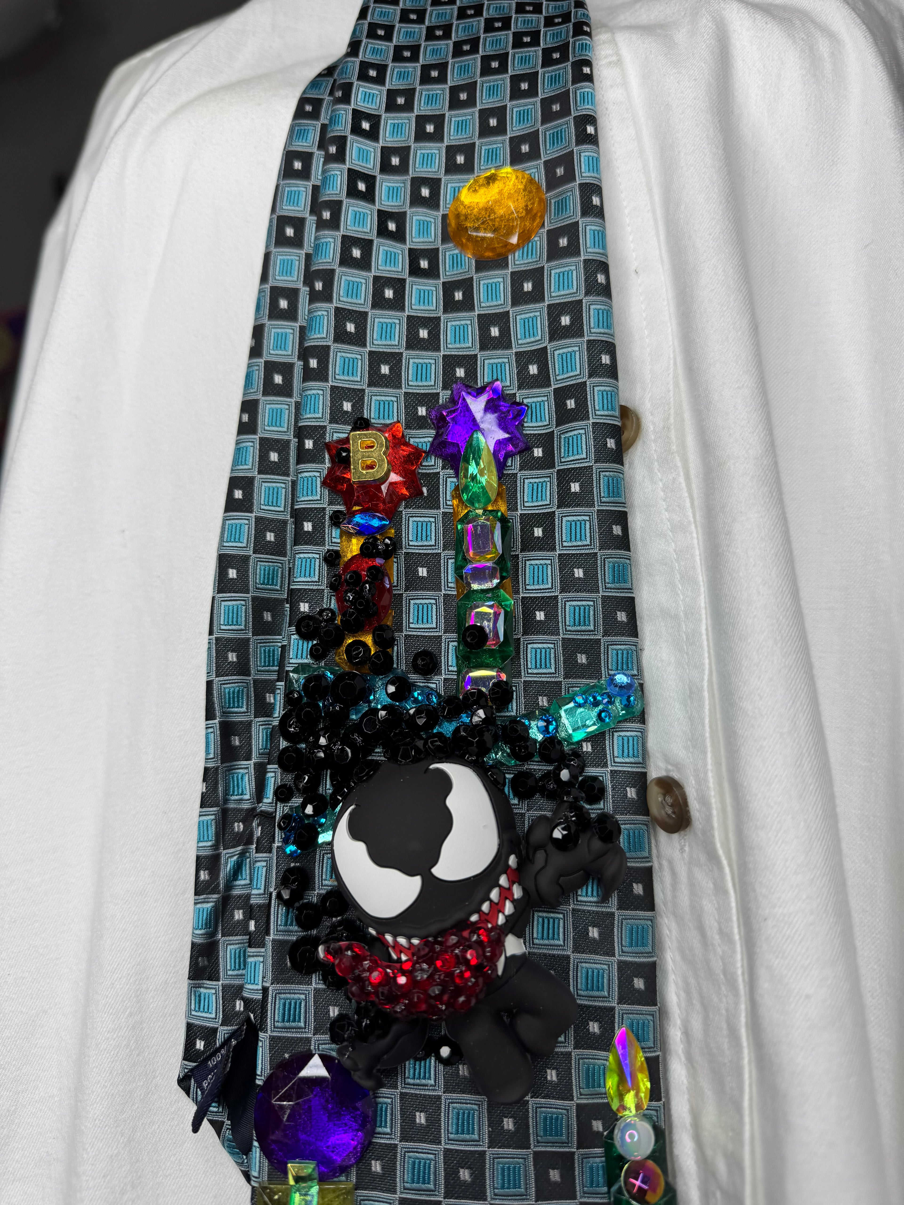 Light Blue Venom Running Through City Spiderman Tie