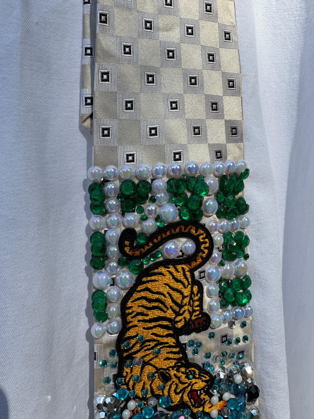 White Tiger Playing in Mansion Pool Nature Royalty Tie