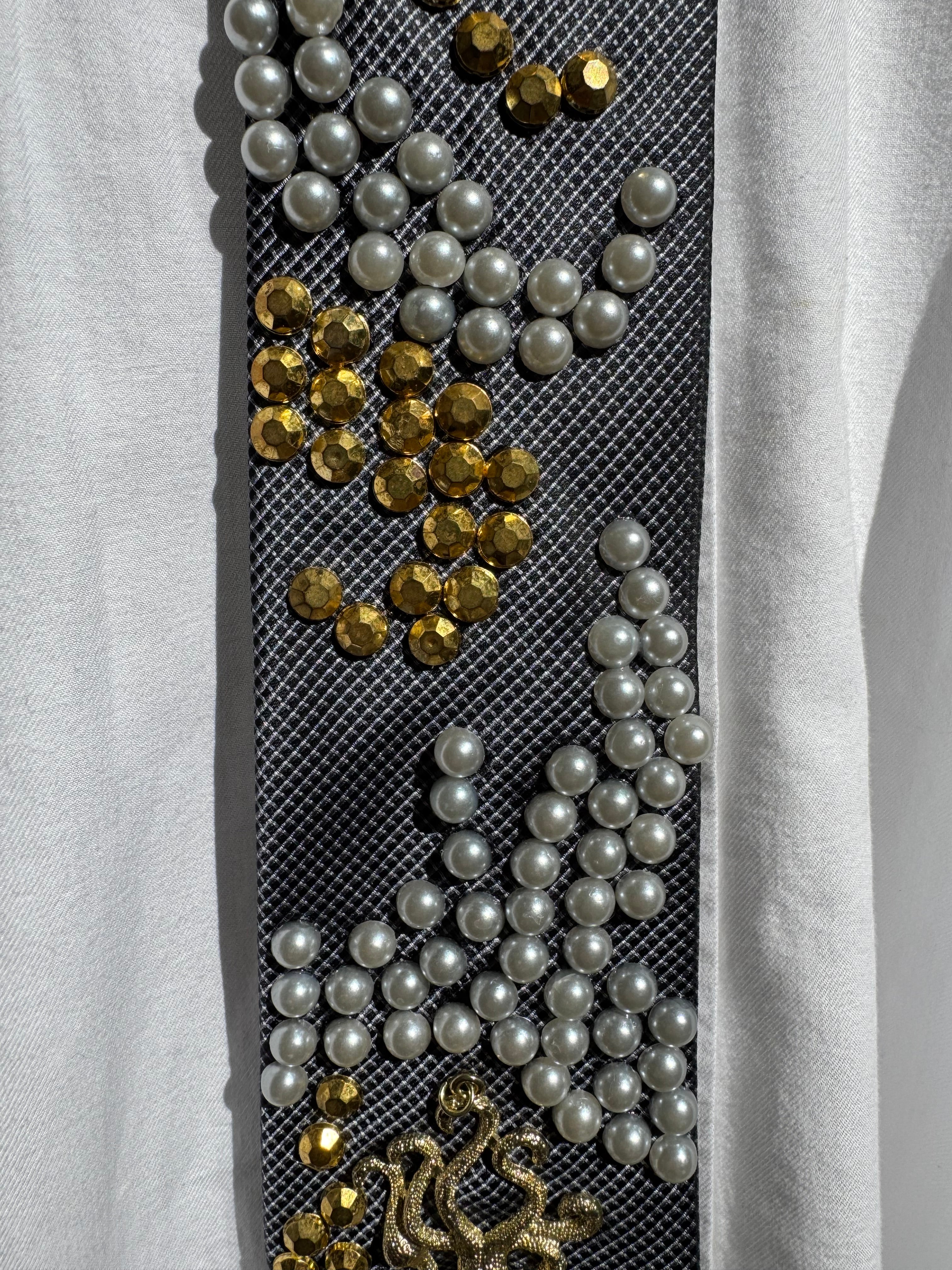 Grey Pearled And Gold Tentacles Octopus Nature Royalty Tie