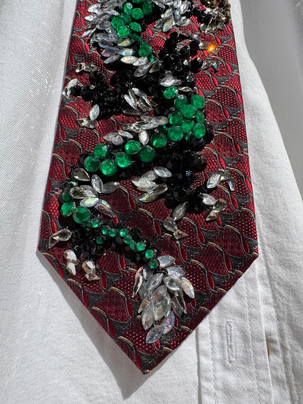 Red Scaled Black Samurai Dragon Royalty Tie