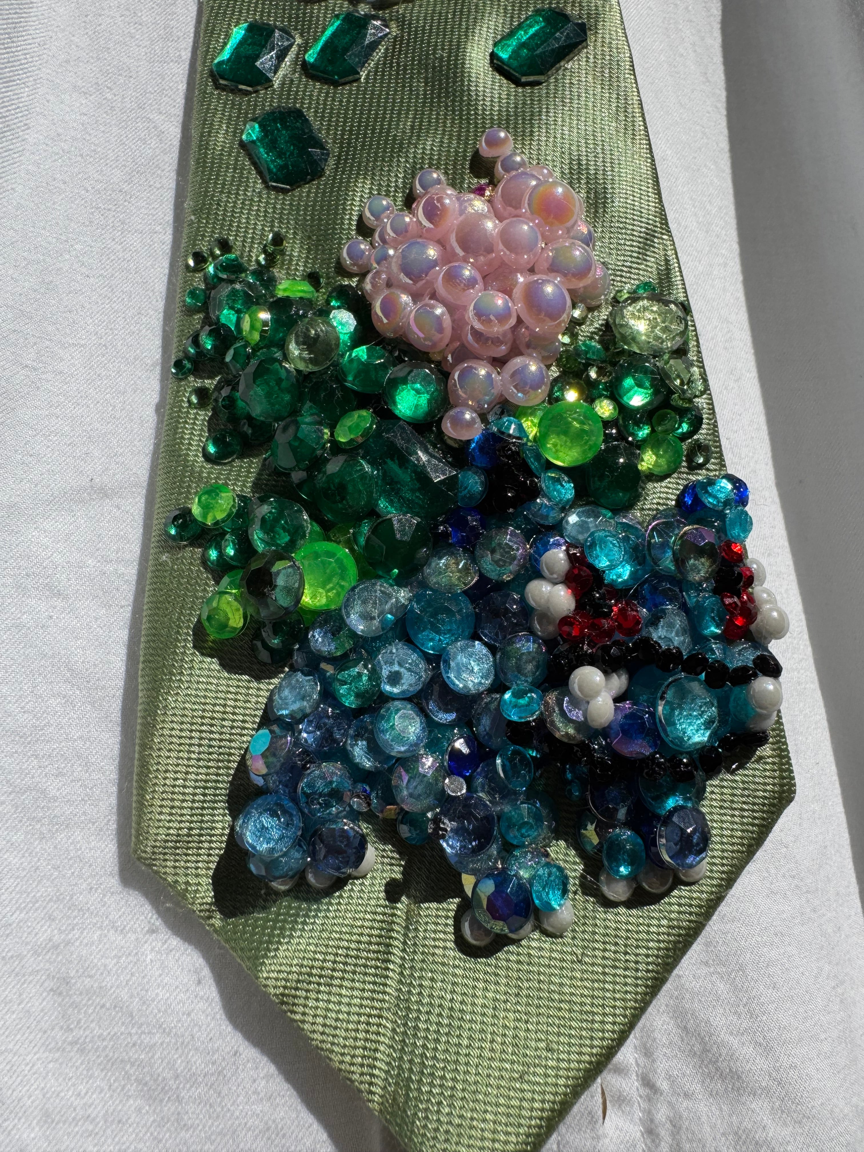 Pastel Green Ivysaur and Pokeball Pokemon Tie